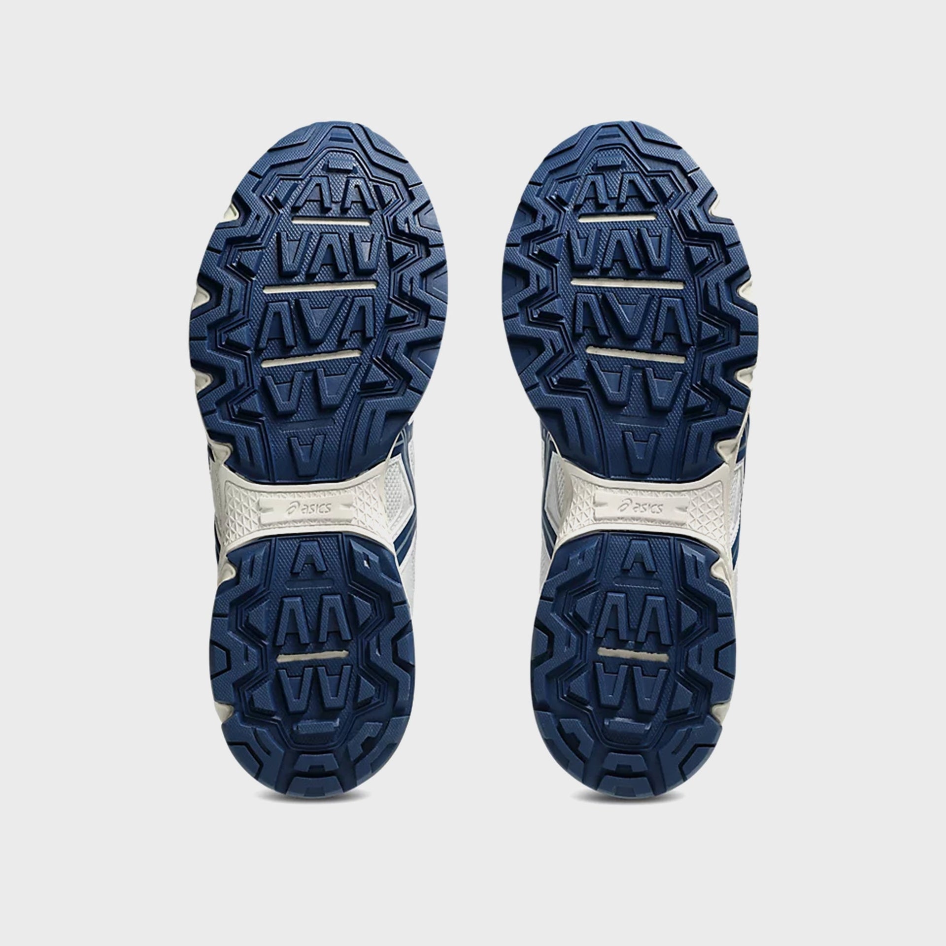 ASICS Gel-Nunobiki - White / Independence Blue