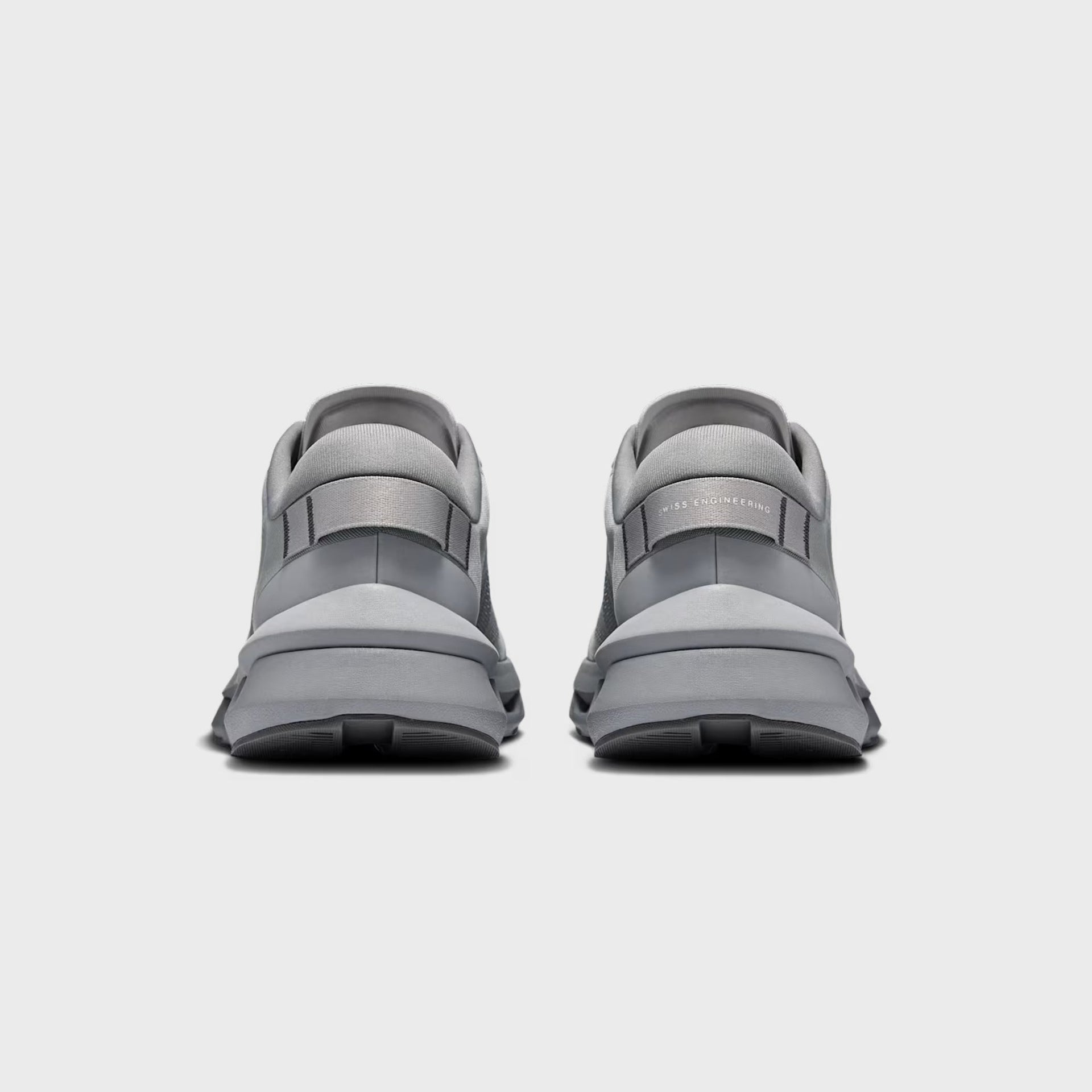 On Running WMNS Cloudzone Moon - Alloy / Rock