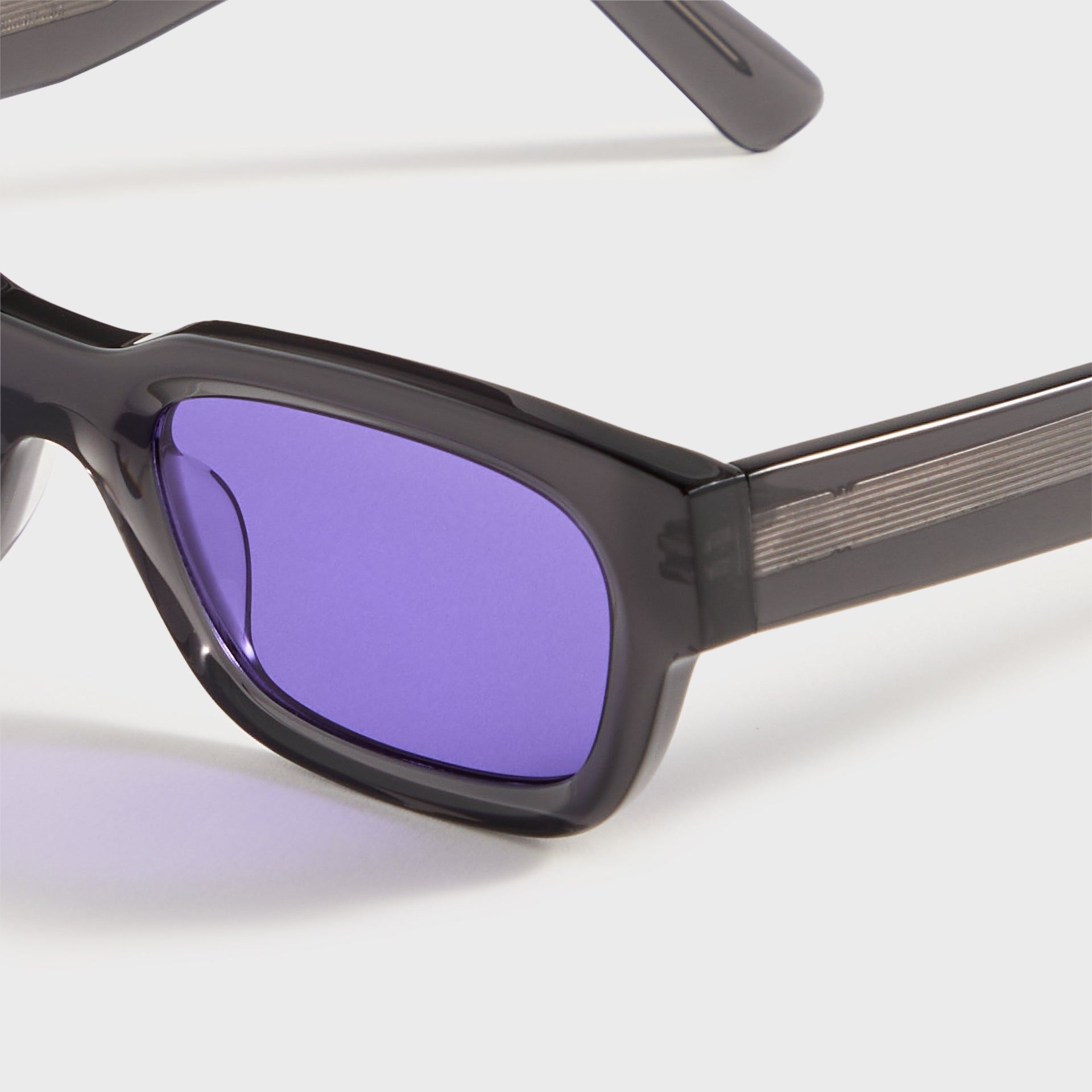 AKILA Zed Sunglasses - Onyx / Grape