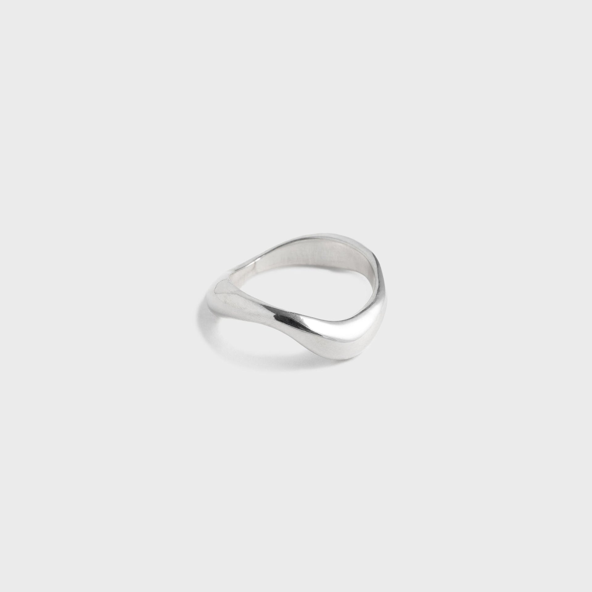 Faris River Ring in Silver