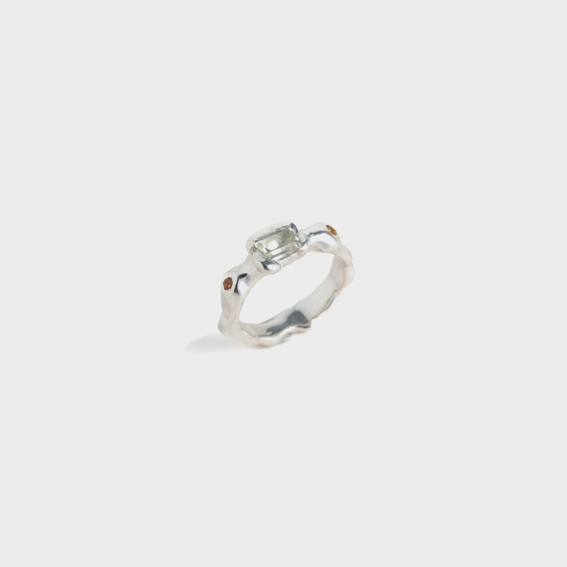 Faris Prima Ring III in Silver