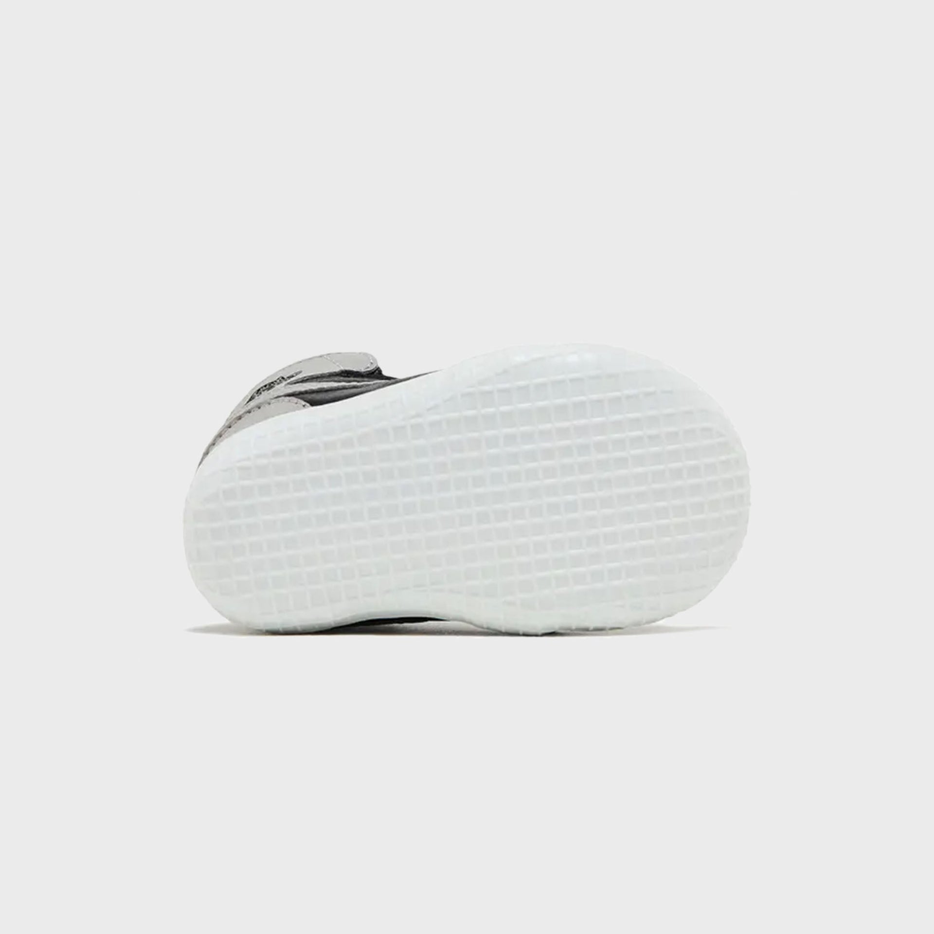 Jordan Crib Air Jordan 1 - Black / Neck Gray / White