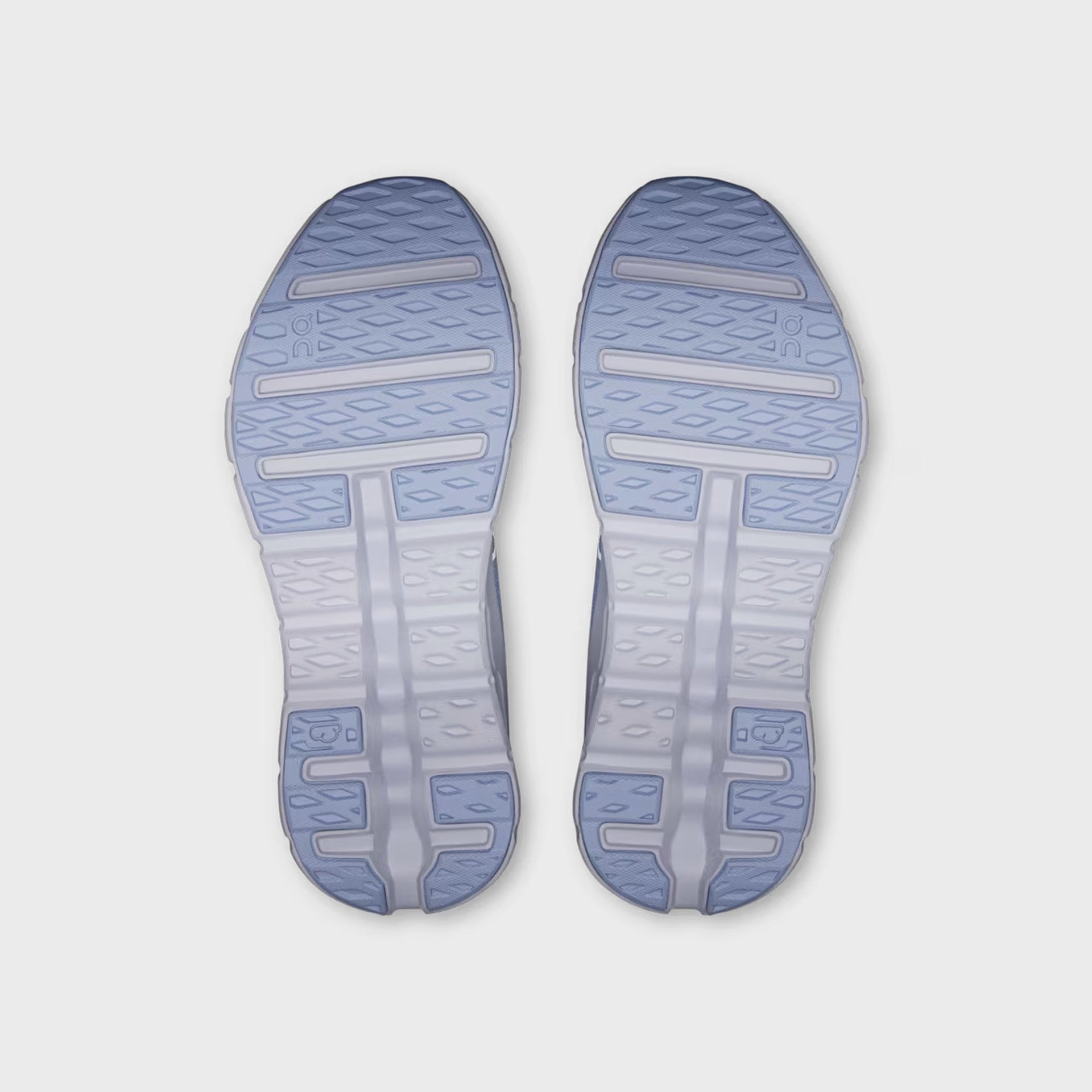 On Running WMNS Cloudtilt Moon - Nimbus