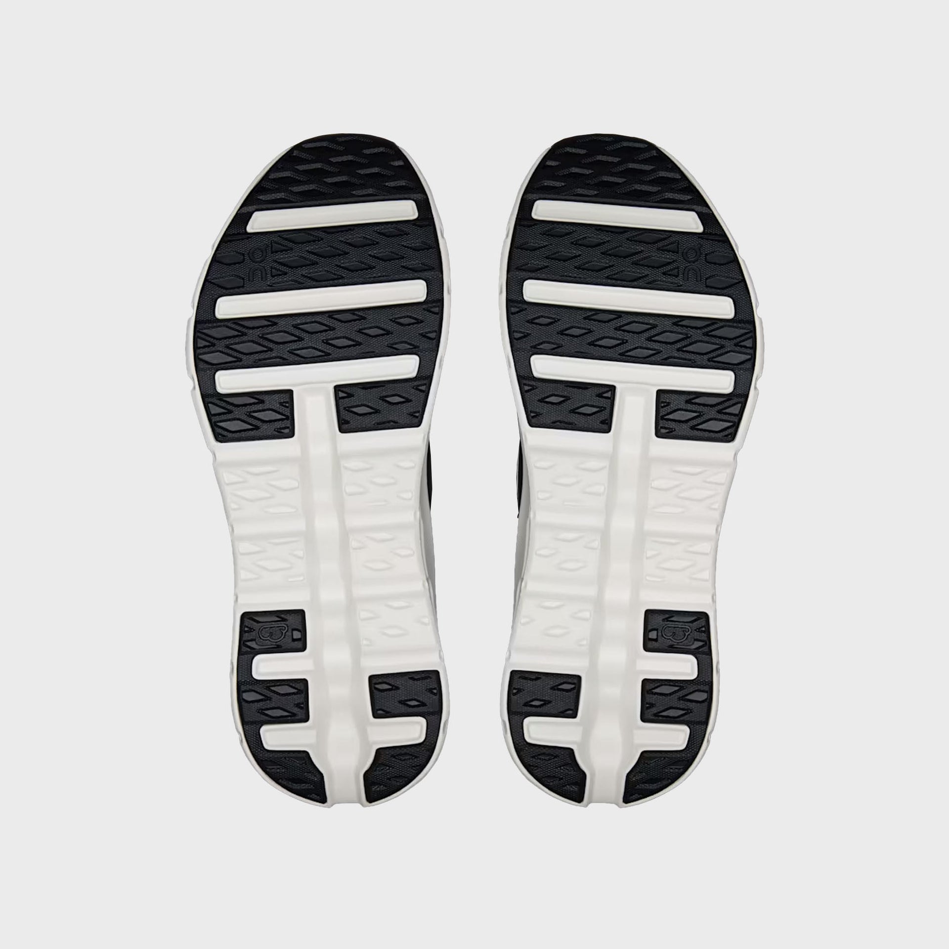 On Running Cloudtilt - Black / Asphalt