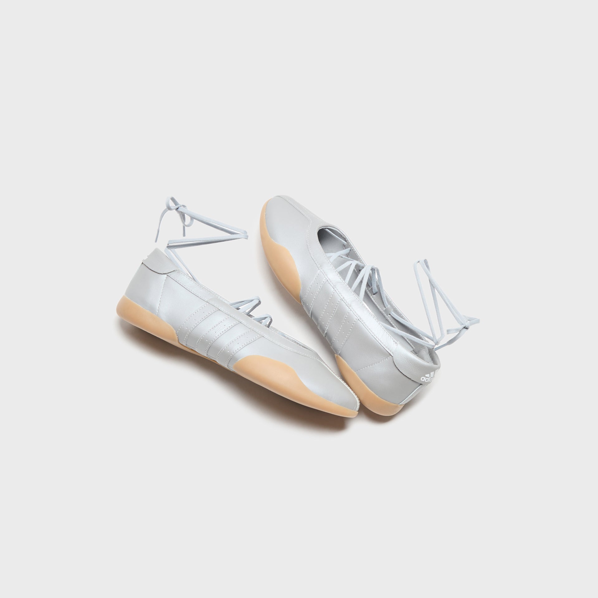 adidas WMNS Taekwondo Mei Ballet - Silver Metallic / Silver Metallic / Gum 3