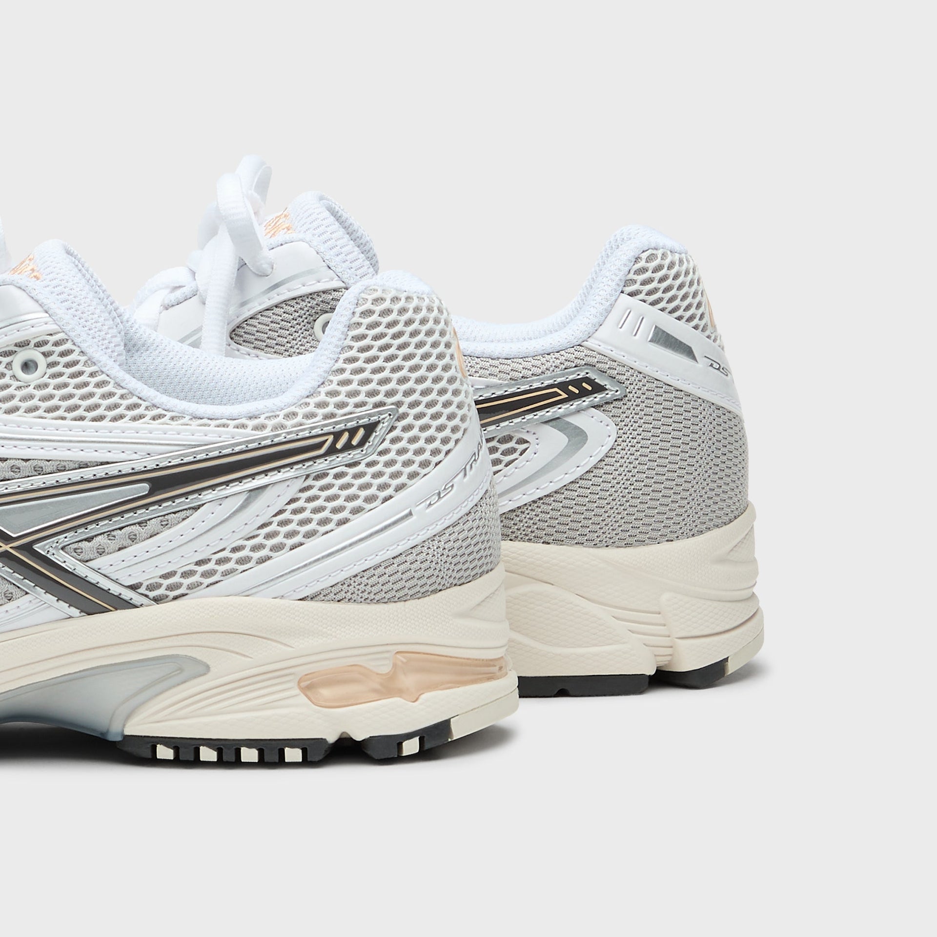 ASICS Gel-Ds Trainer 14 - White / Honey Beige