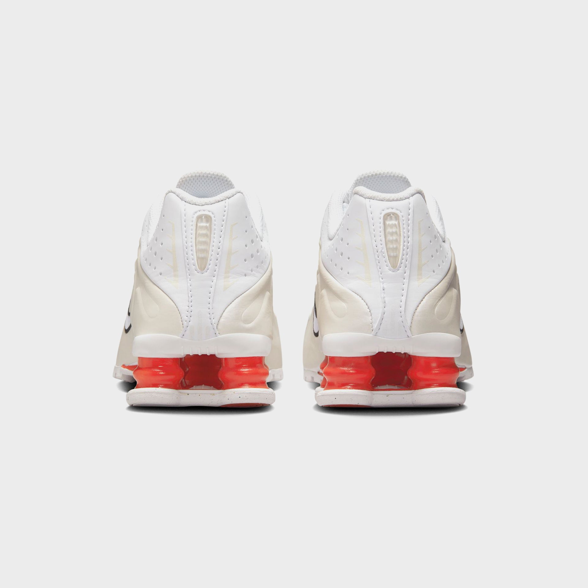 Nike Shox R4 - White / Phantom / Picante Red