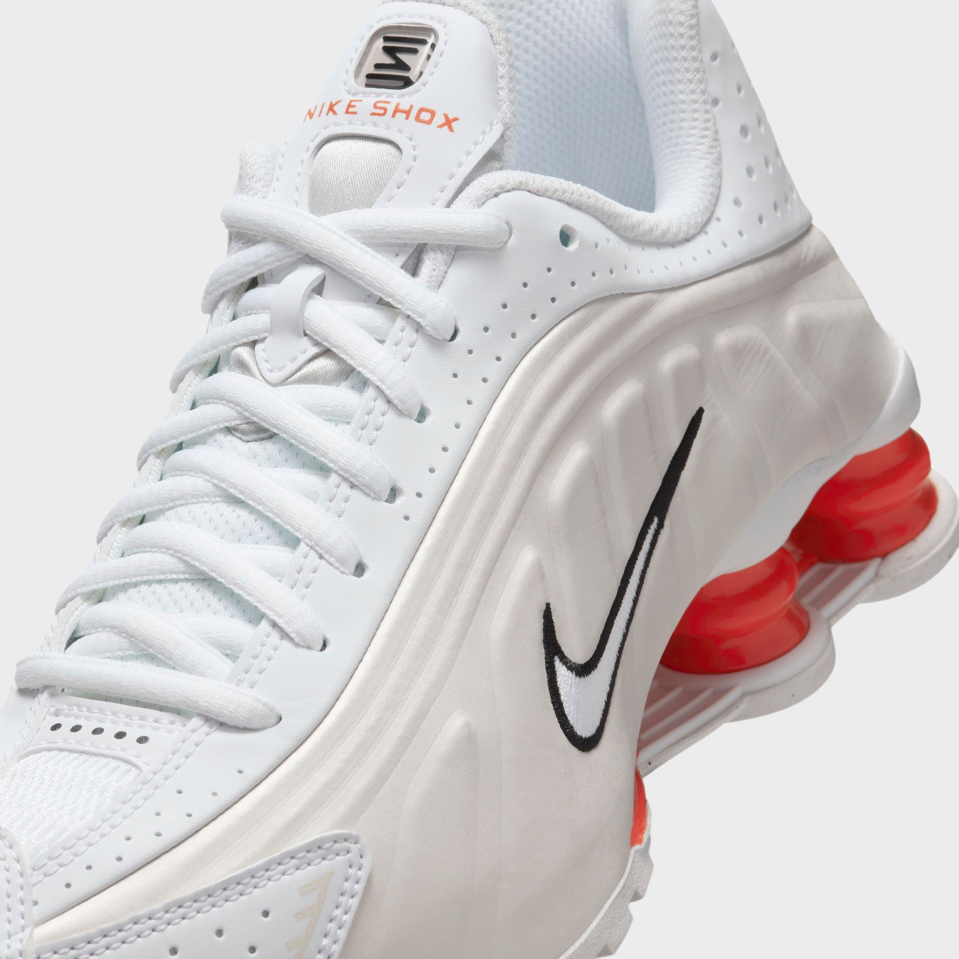 Nike Shox R4 - White / Phantom / Picante Red