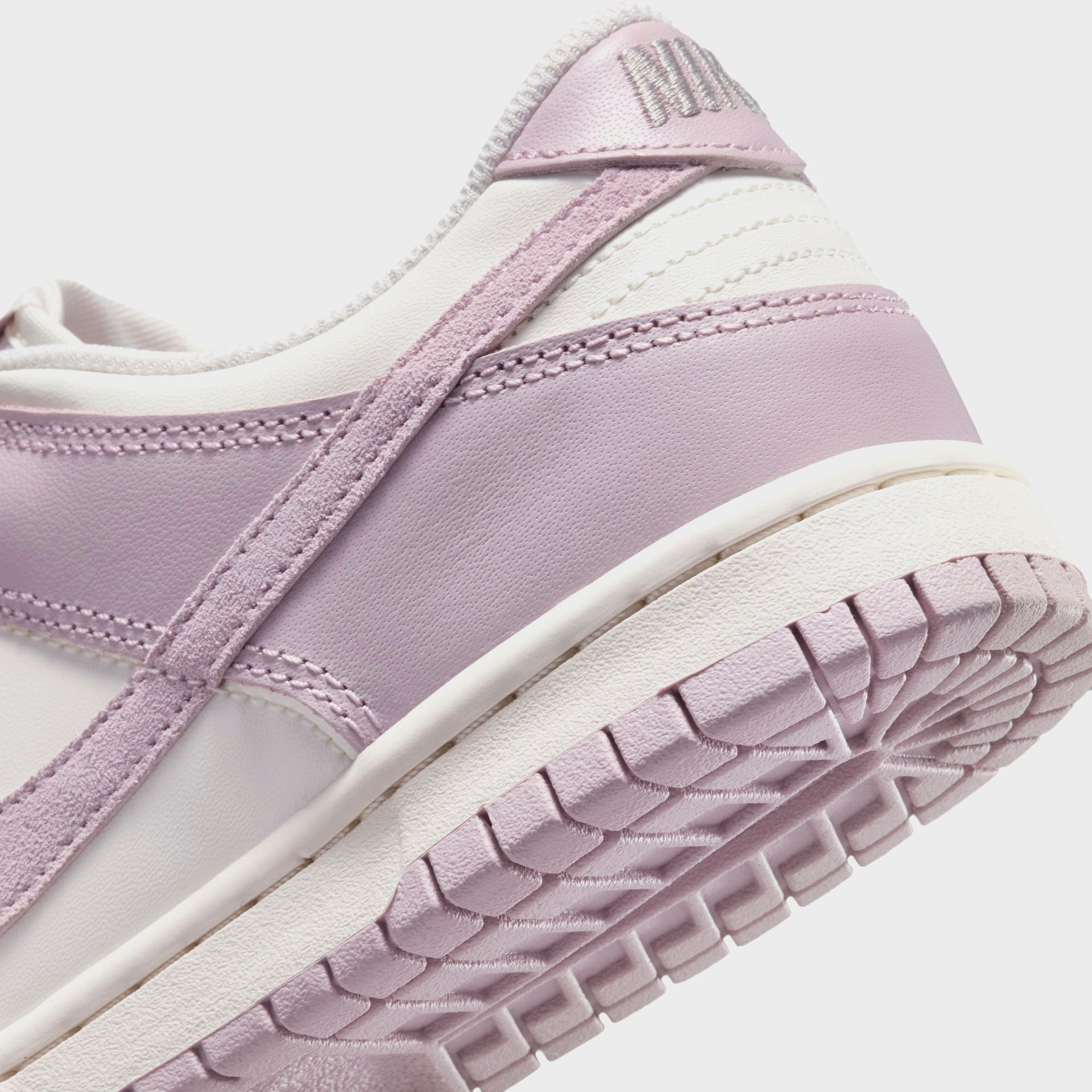 Nike GS Dunk Low - Sail / Enigma Stone / Particle Rose