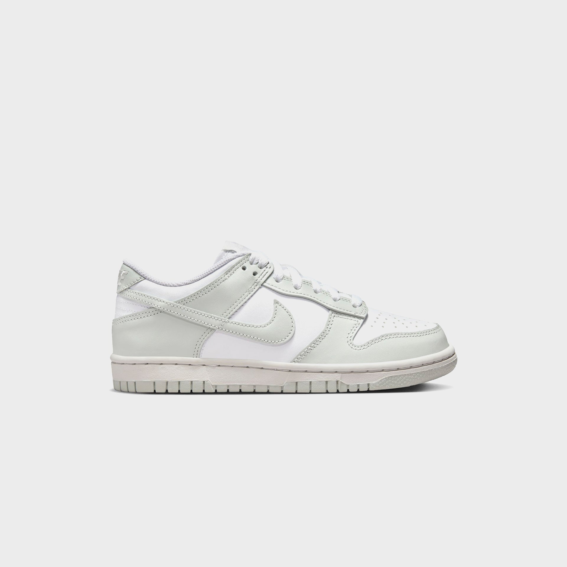 Nike GS Dunk Low - White / Light Silver / Photon Dust
