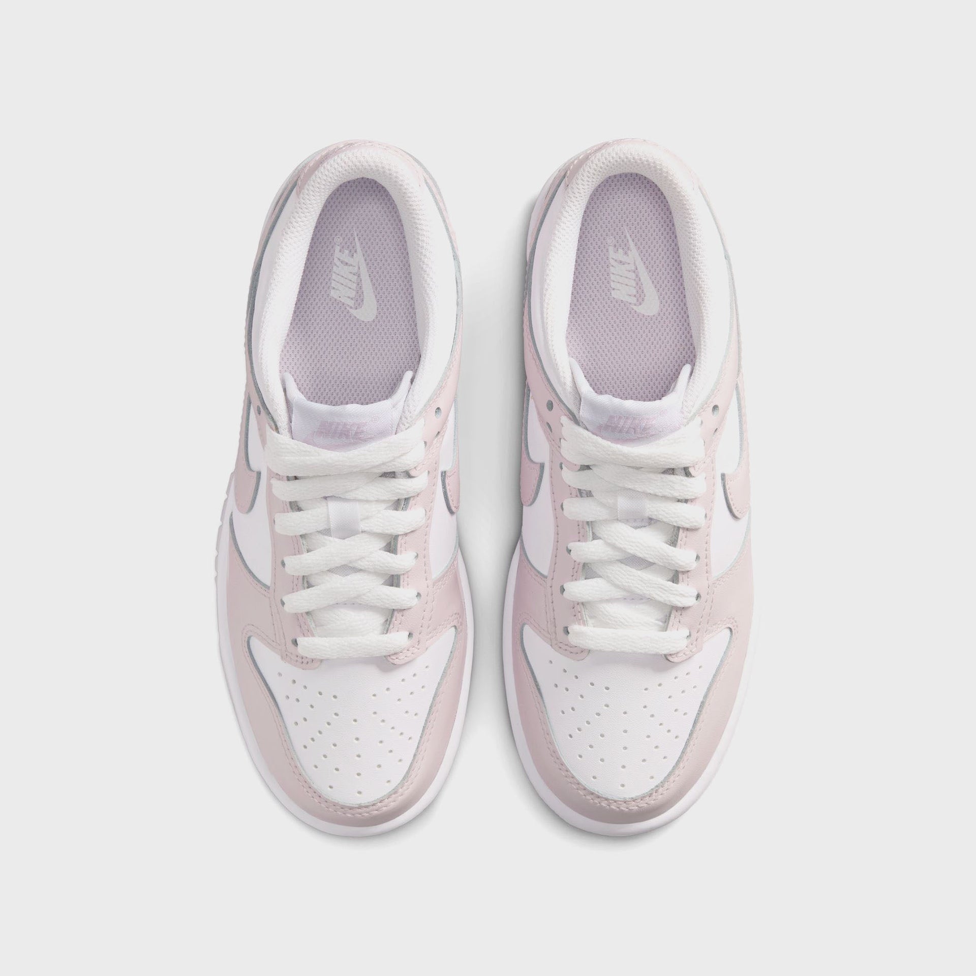 Nike GS Dunk Low - White / Light Violet