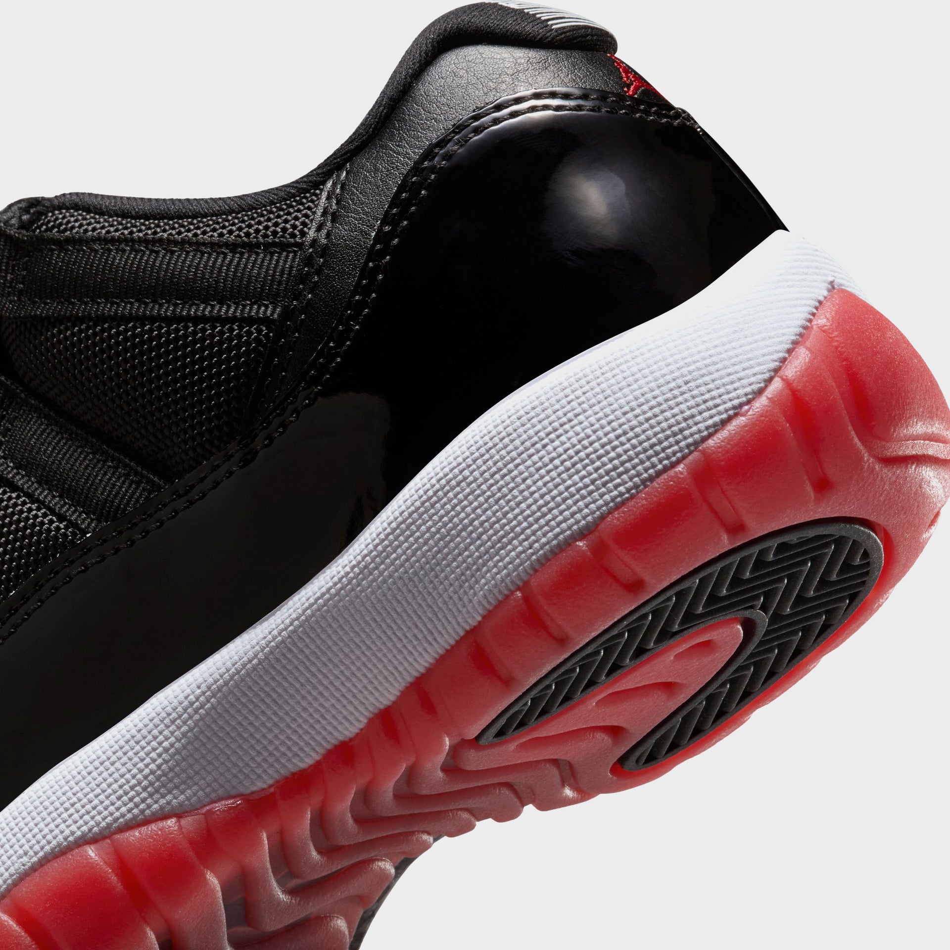 Jordan GS Air Jordan 11 Low - White / Varsity Red / Black