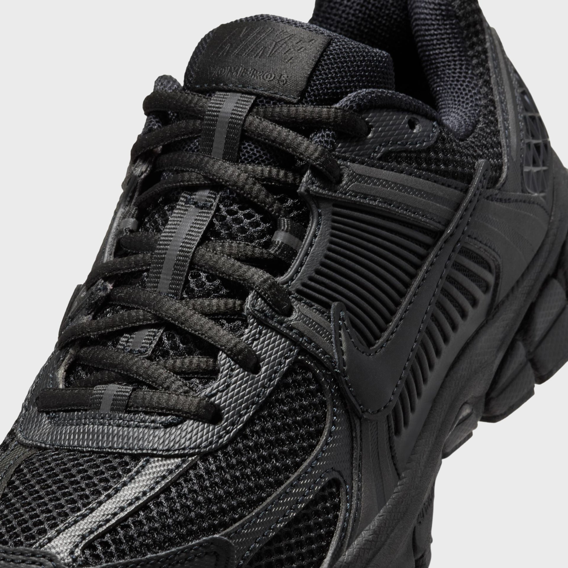 Nike GS Vomero 5 - Black / Black