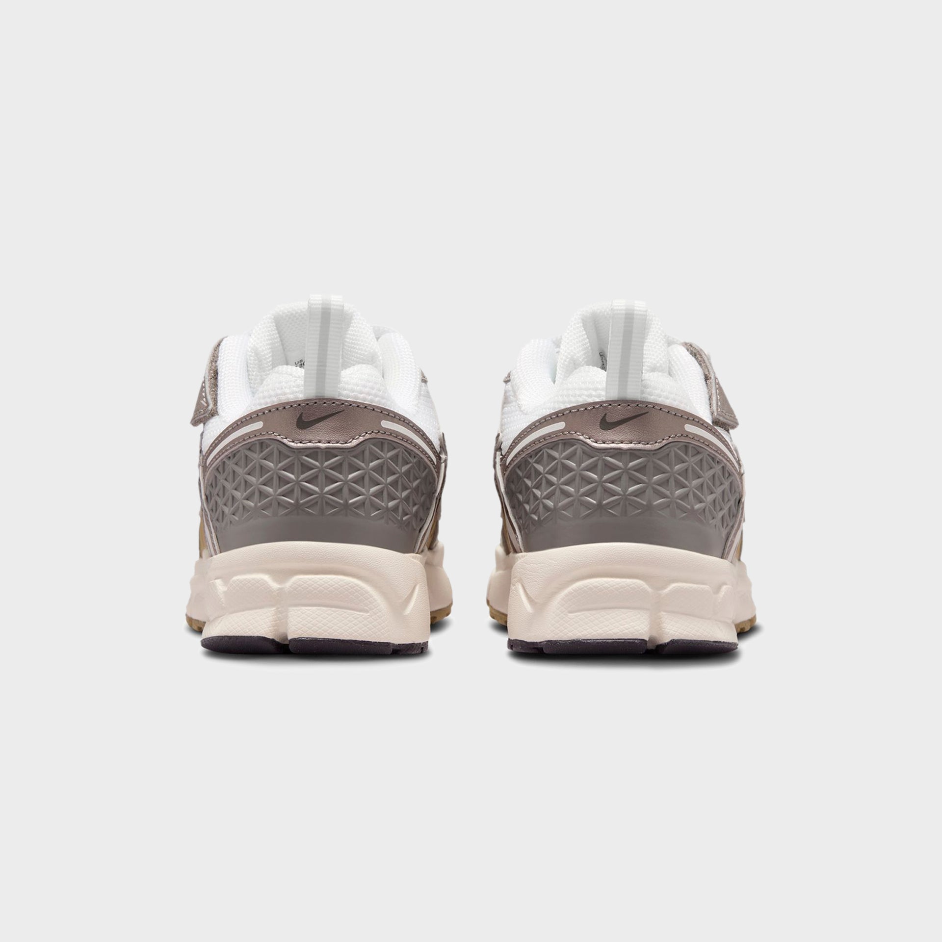 Nike PS Zoom Vomero 5 - Metallic Pewter / Medium Ash / Parachute Beige