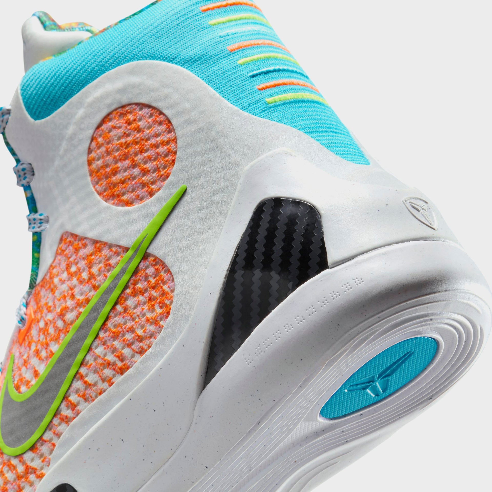 Nike GS Kobe IX Elite - White / Chlorine Blue / Black