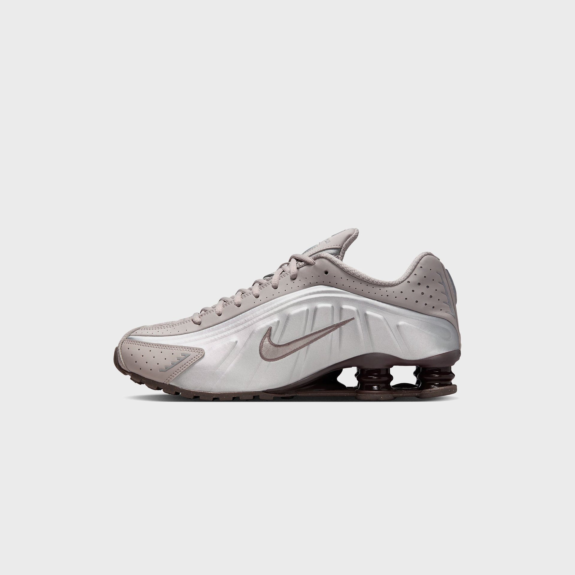 Nike Shox R4 - Cave Stone / Cave Stone / College Grey