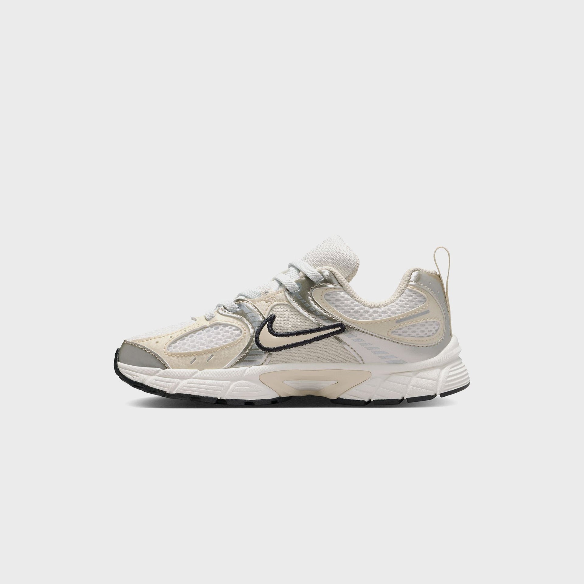 Nike PS V5 Rnr - Summit White / Light Orewood Brown / Sail / Black