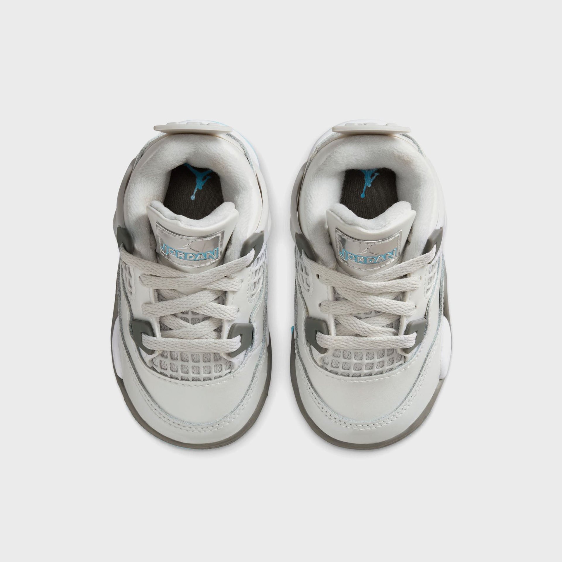 Jordan TD 4 Retro - Photon Dust / Flat Pewter / White / Blue Chill