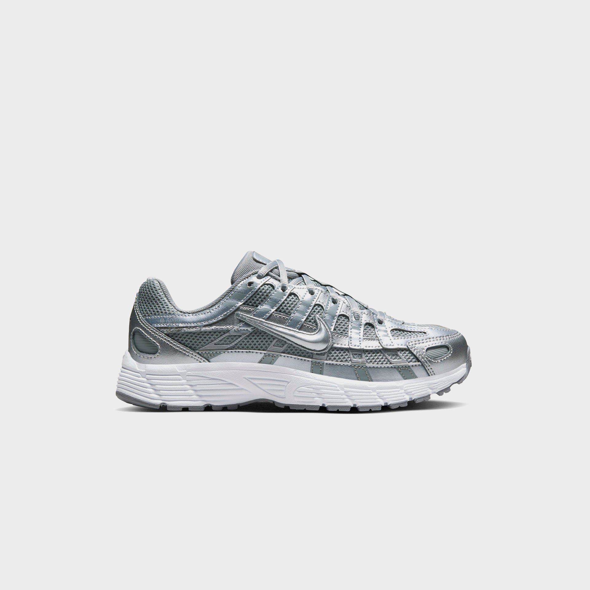 Nike GS P-6000 - Metallic / Cool Grey / White