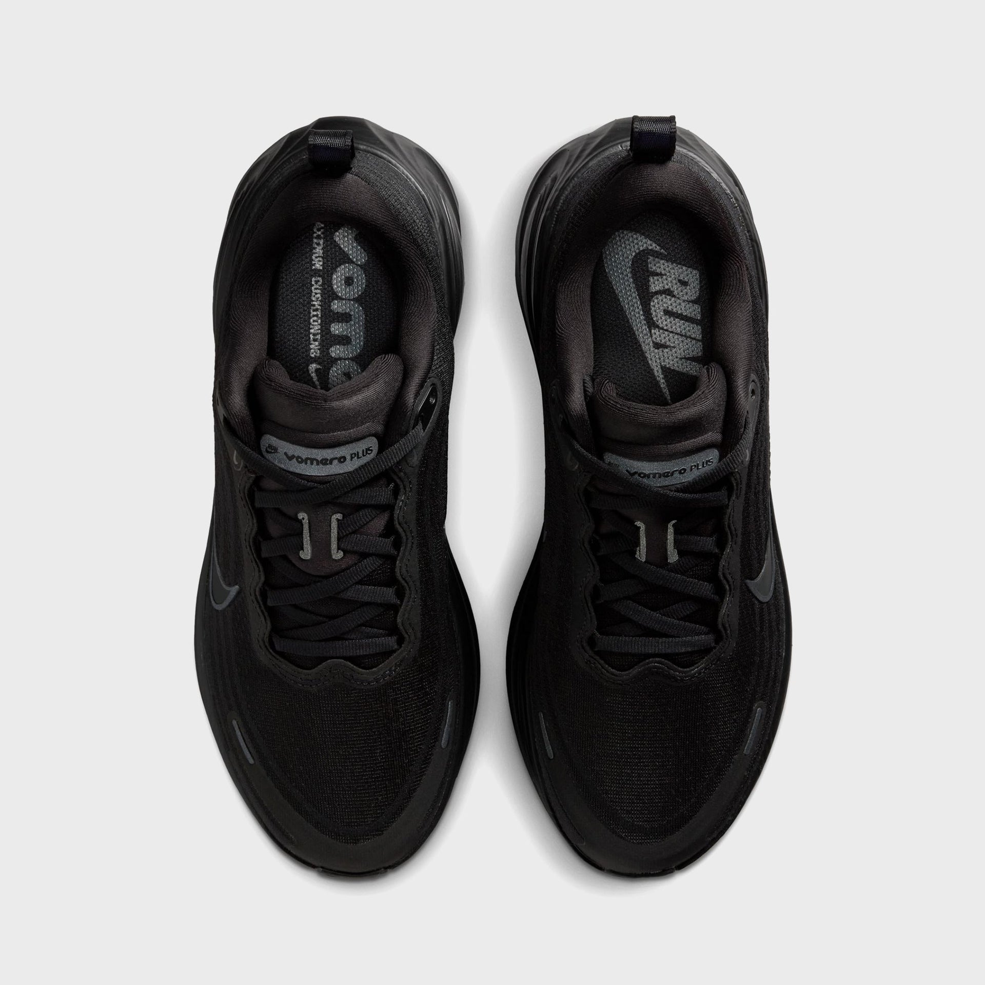 Nike WMNS Vomero Plus - Black / Dark Smoke Grey / Metallic Dark Grey