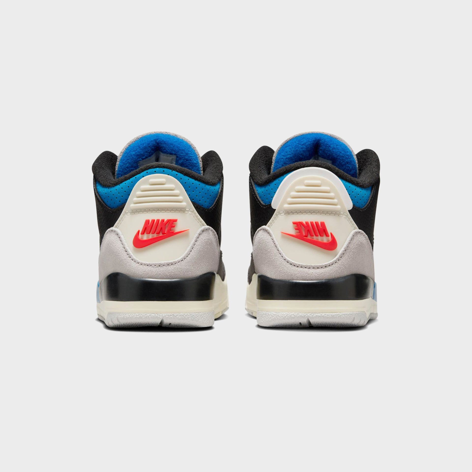 Jordan PS Jordan 3 Retro OG - Black / Chile Red / Neutral Grey