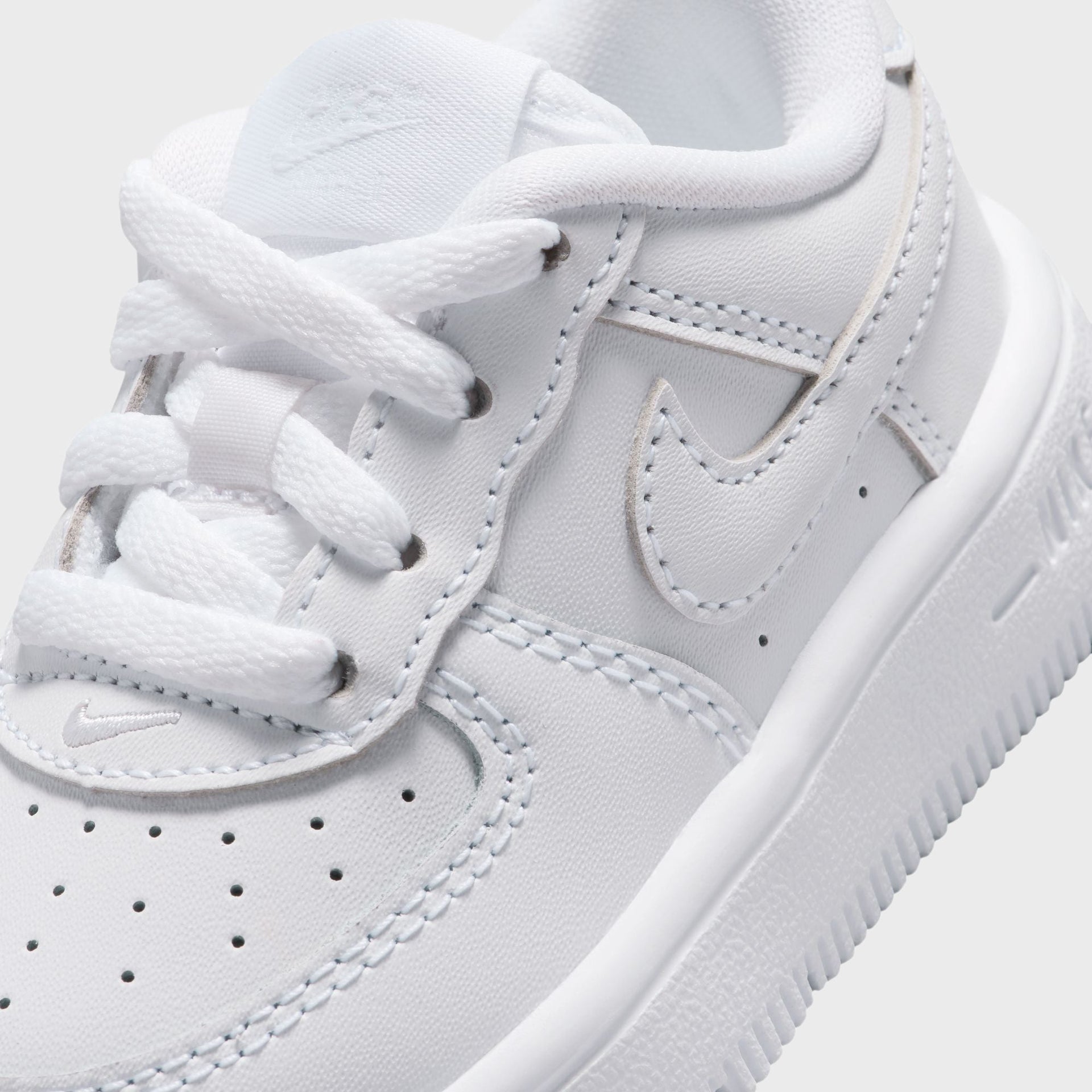 Nike TD Force 1 Low Lace - White