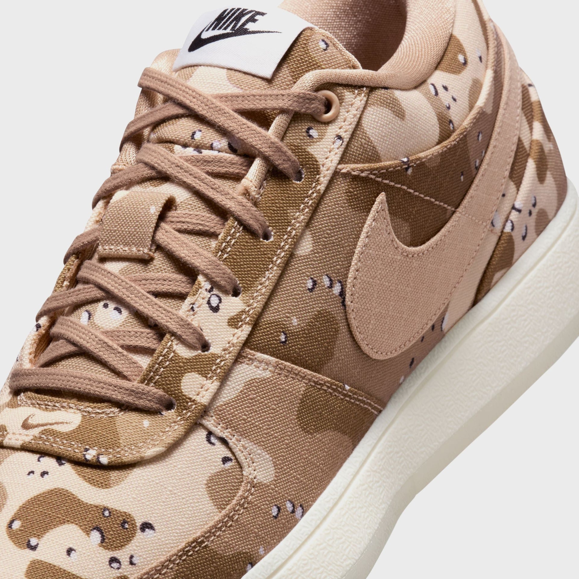 Nike Book 1 - Sesame / Sandrift / White / Natural / Blush Pink / Black