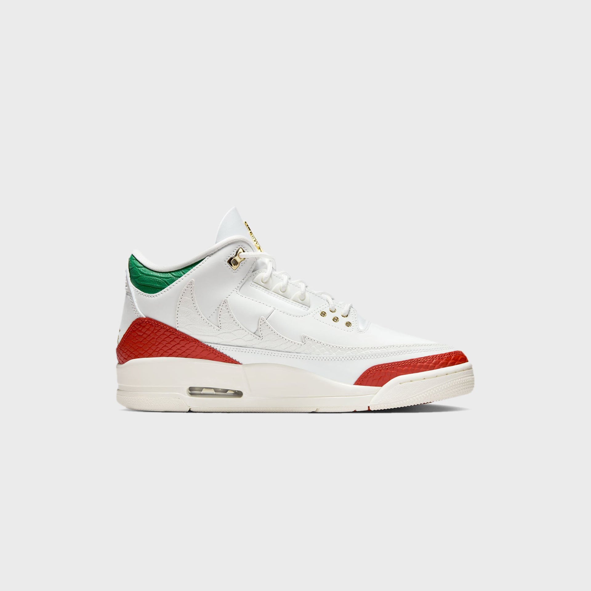 Nike Air Jordan 3 Retro - Summit White / Metallic Gold / Pine Green
