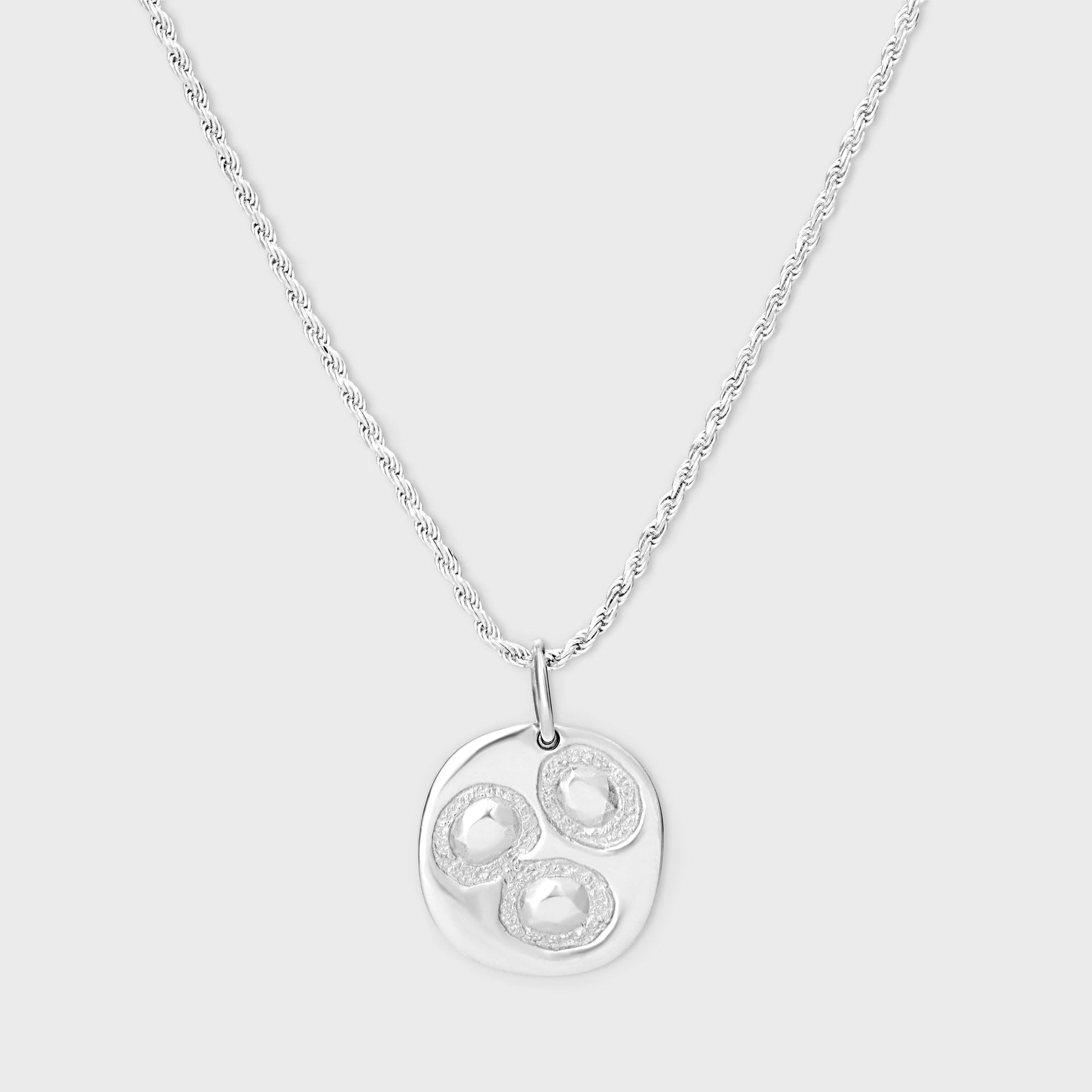 Bleue Burnham Oval Chloroplast Impression Pendant - Silver