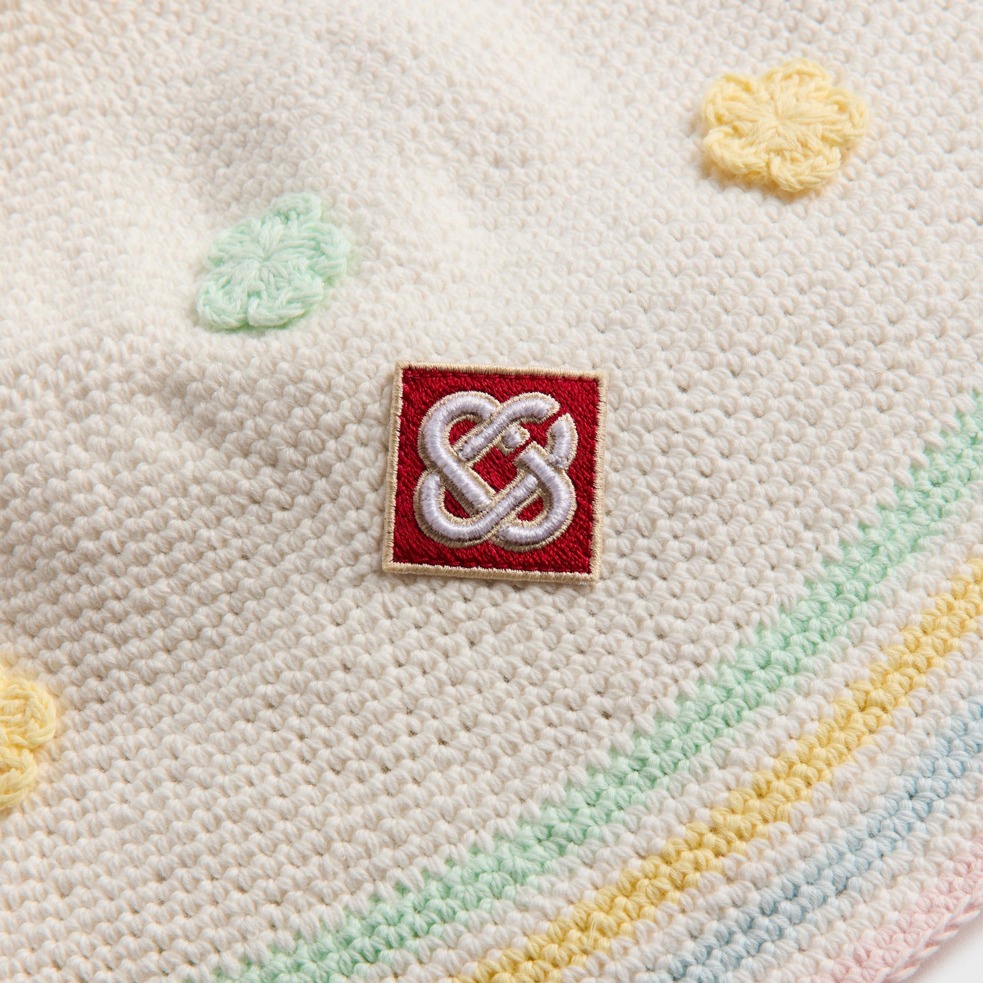 Casablanca Kawaii Crochet Bucket Hat - White