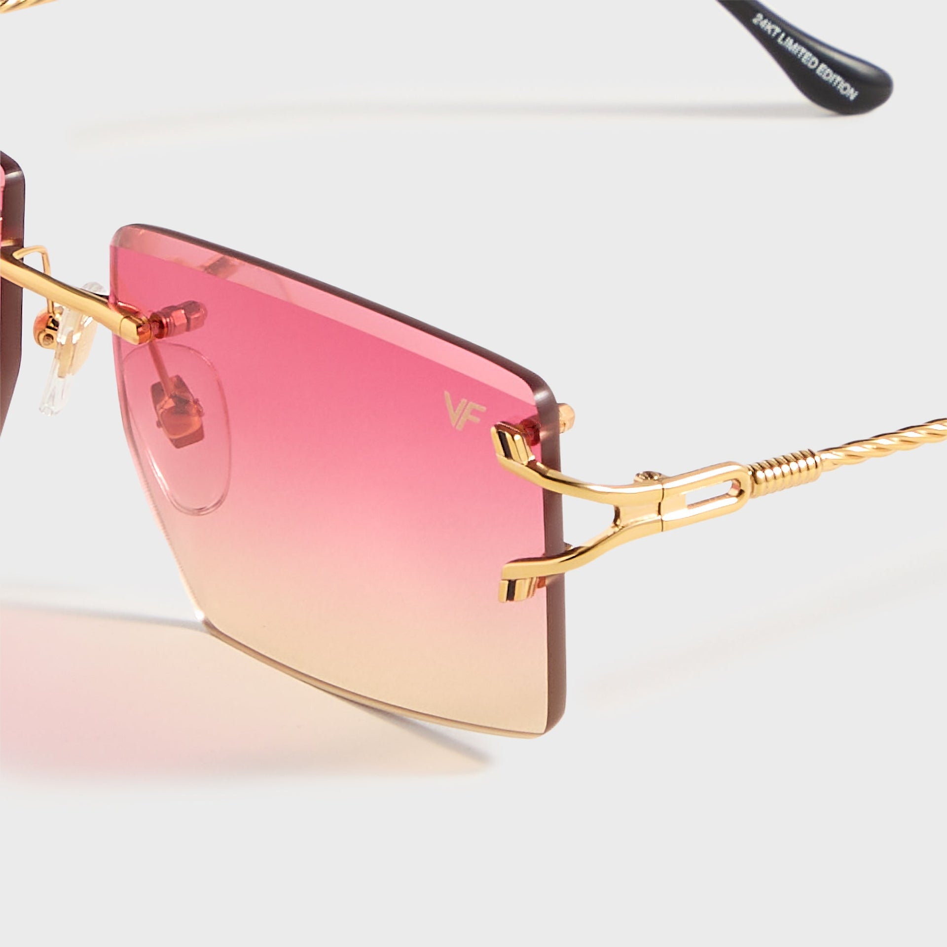 Vintage Frames Icon 24Kt Yellow Gold in Lychee Gradient