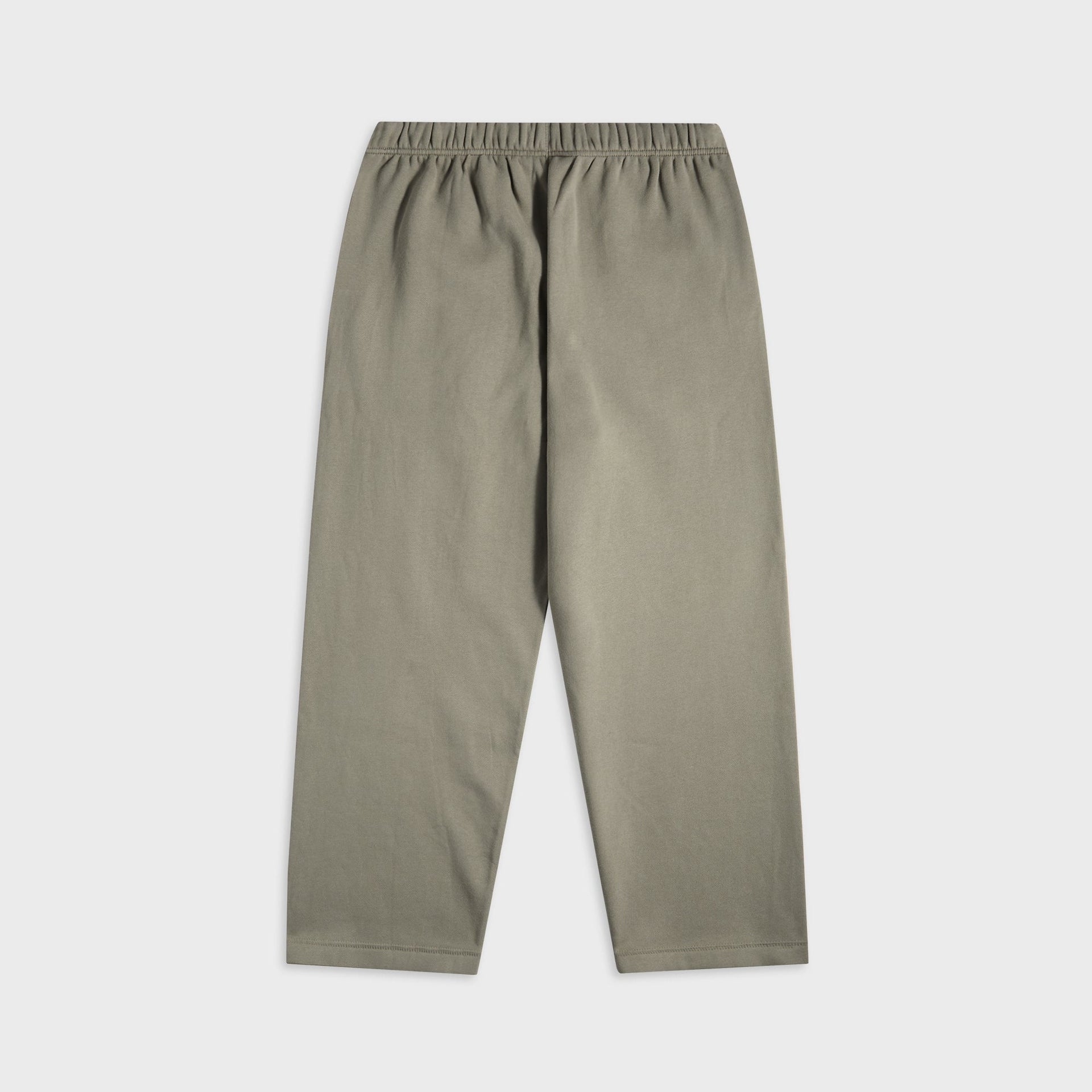 Essentials Lounge Fleece Sweatpant in Moss