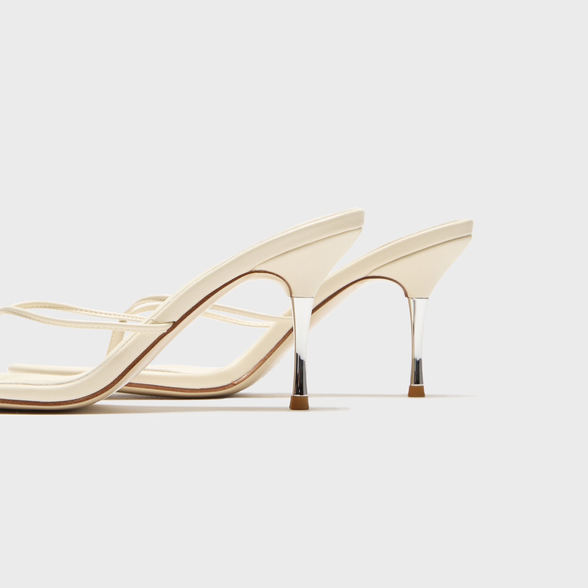 Femme LA Osaka Slipper - Cream