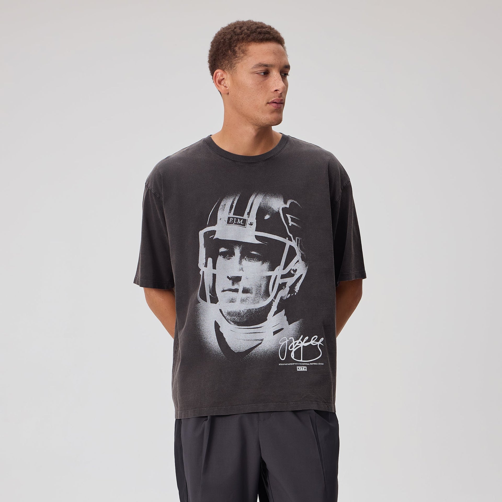 Kith for the NFL Jim Kelly Vintage Jones Tee - Black