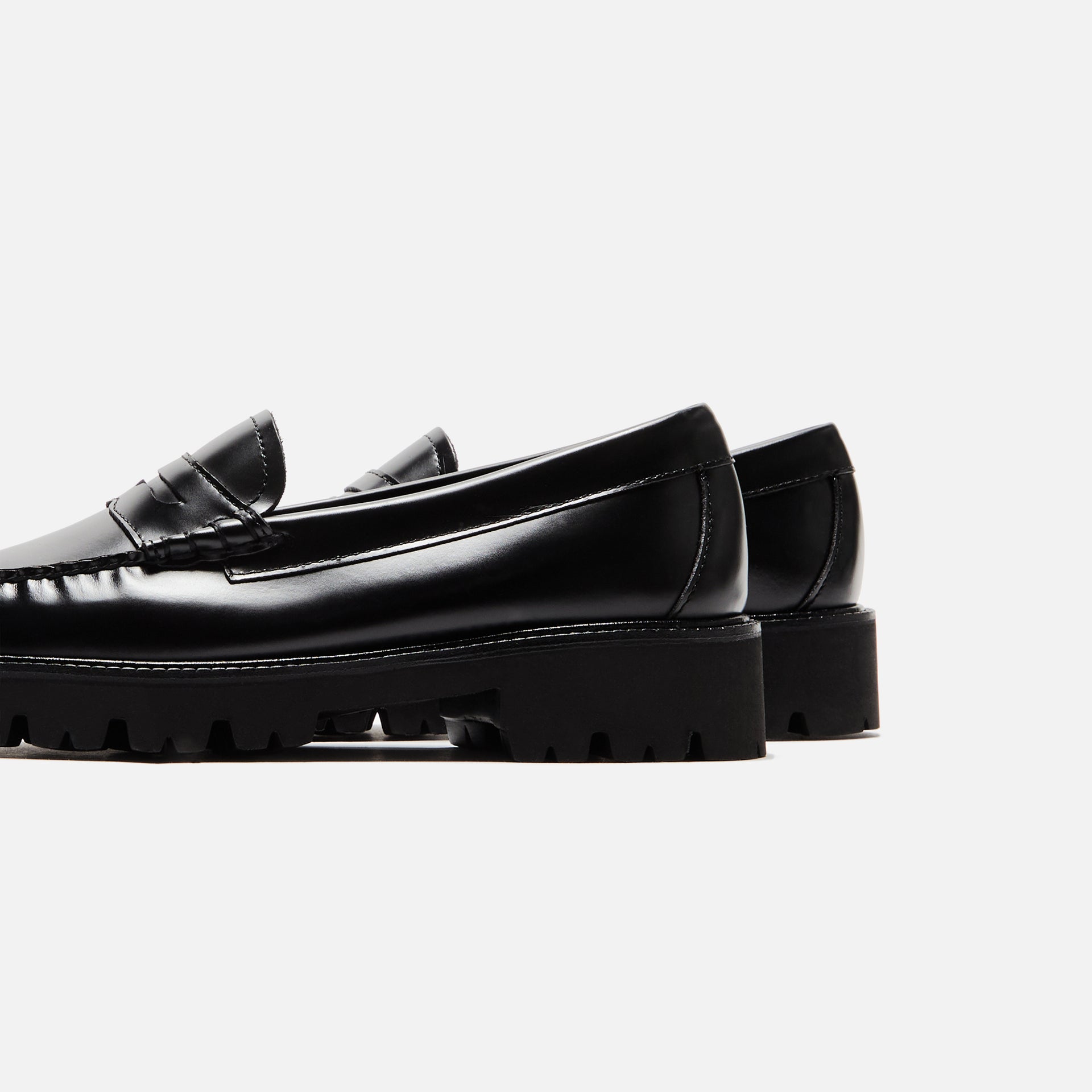 (RTV#711617) G.H. Bass WMNS Whitney Super Lug Weejun - Black