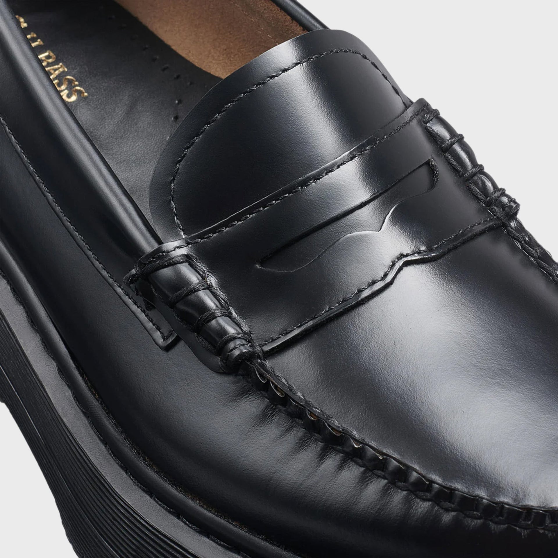 G.H. Bass WMNS Whitney Platform Weejuns Loafer - Black