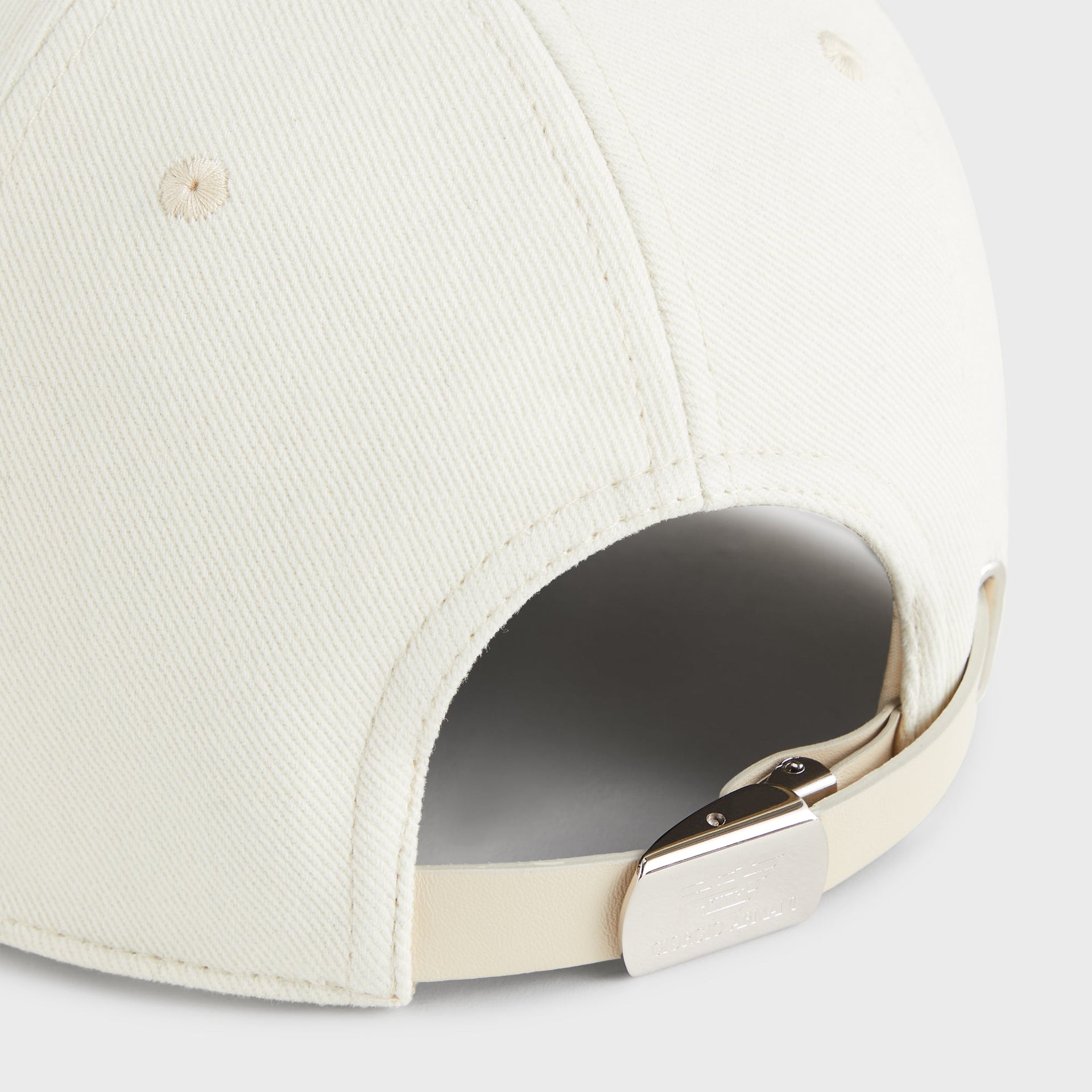 Giorgio Armani & Kith Twill Two-Tone Classic Cap - Sandrift