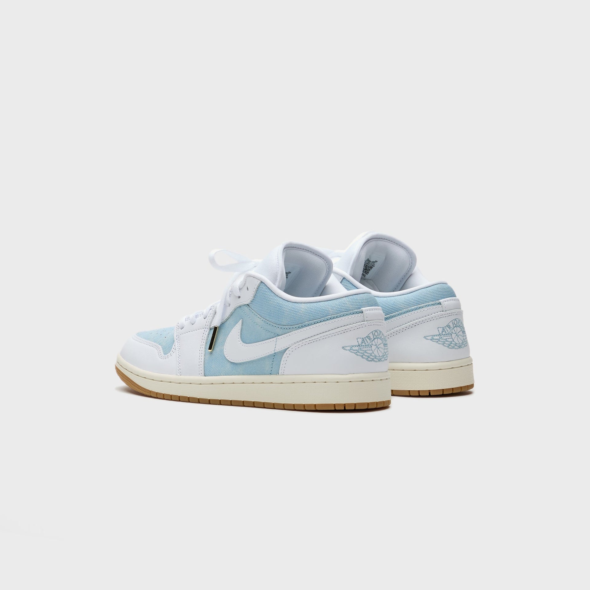 Jordan WMNS Air Jordan 1 Low SE - Worn Blue / White / Gum Light Brown / Sail