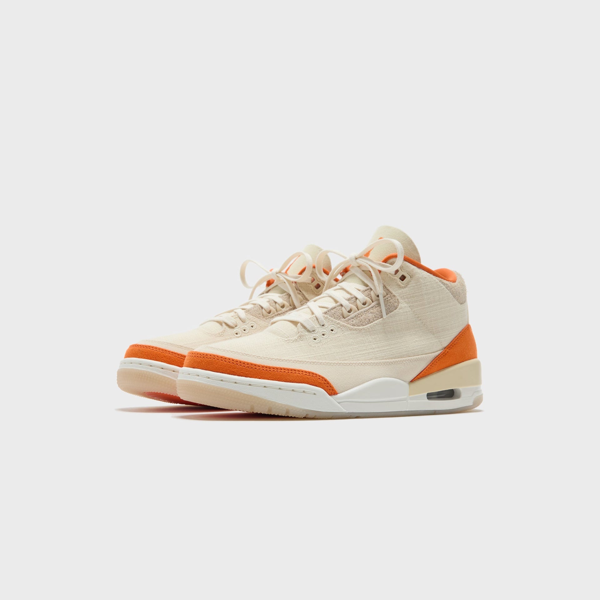 Jordan WMNS Air Jordan 3 - Fossil / Starfish / Sail