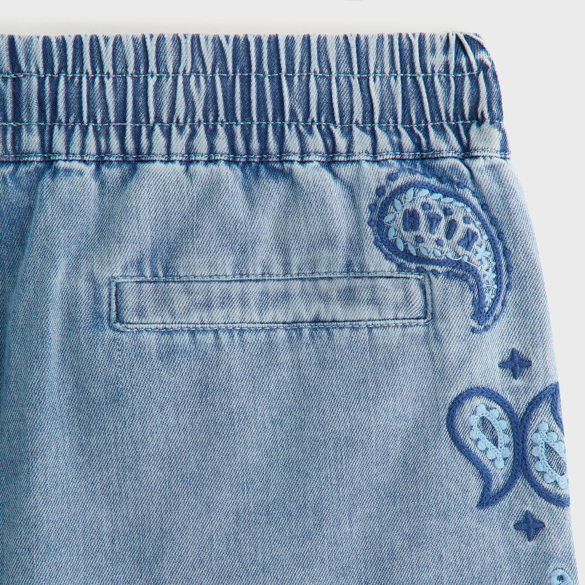 Kith Kids Floral Paisley Chambray Apollo Short in Kent Light Wash