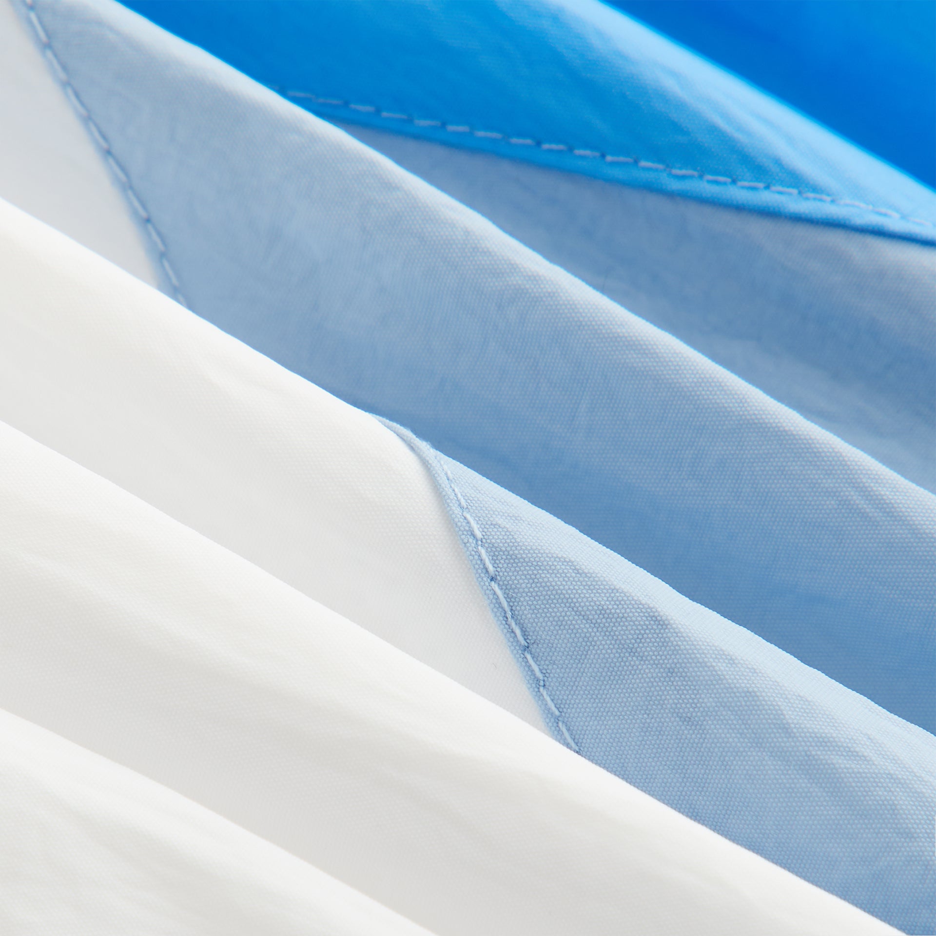 Kith Kids Turbo Short in Celeste