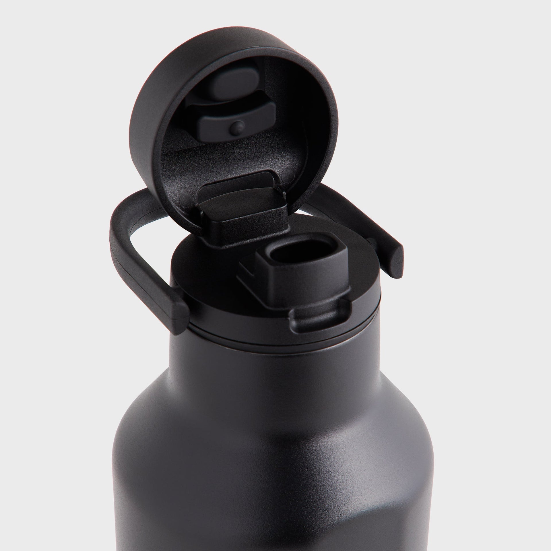 Kith Ivy Corkcicle Bottle - Black