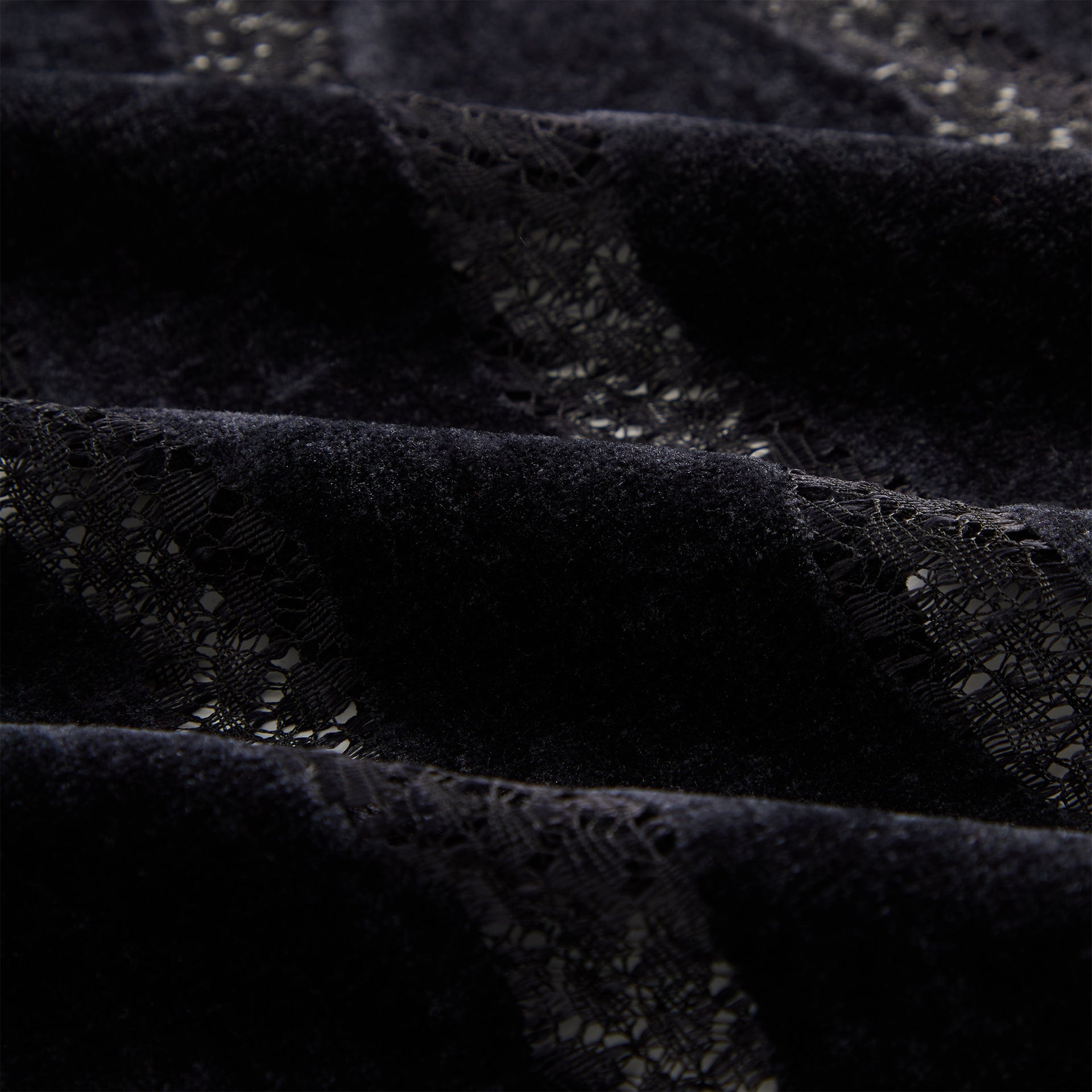 Kith Chase Jersey - Black