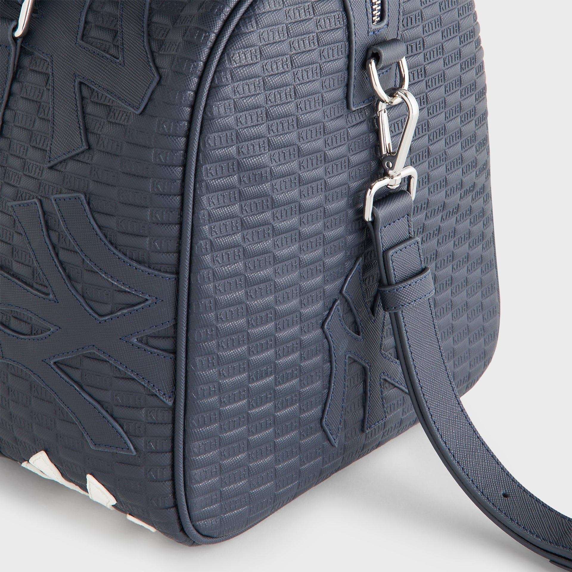 Kith for the New York Yankees Traveler K40 Bag - Nocturnal