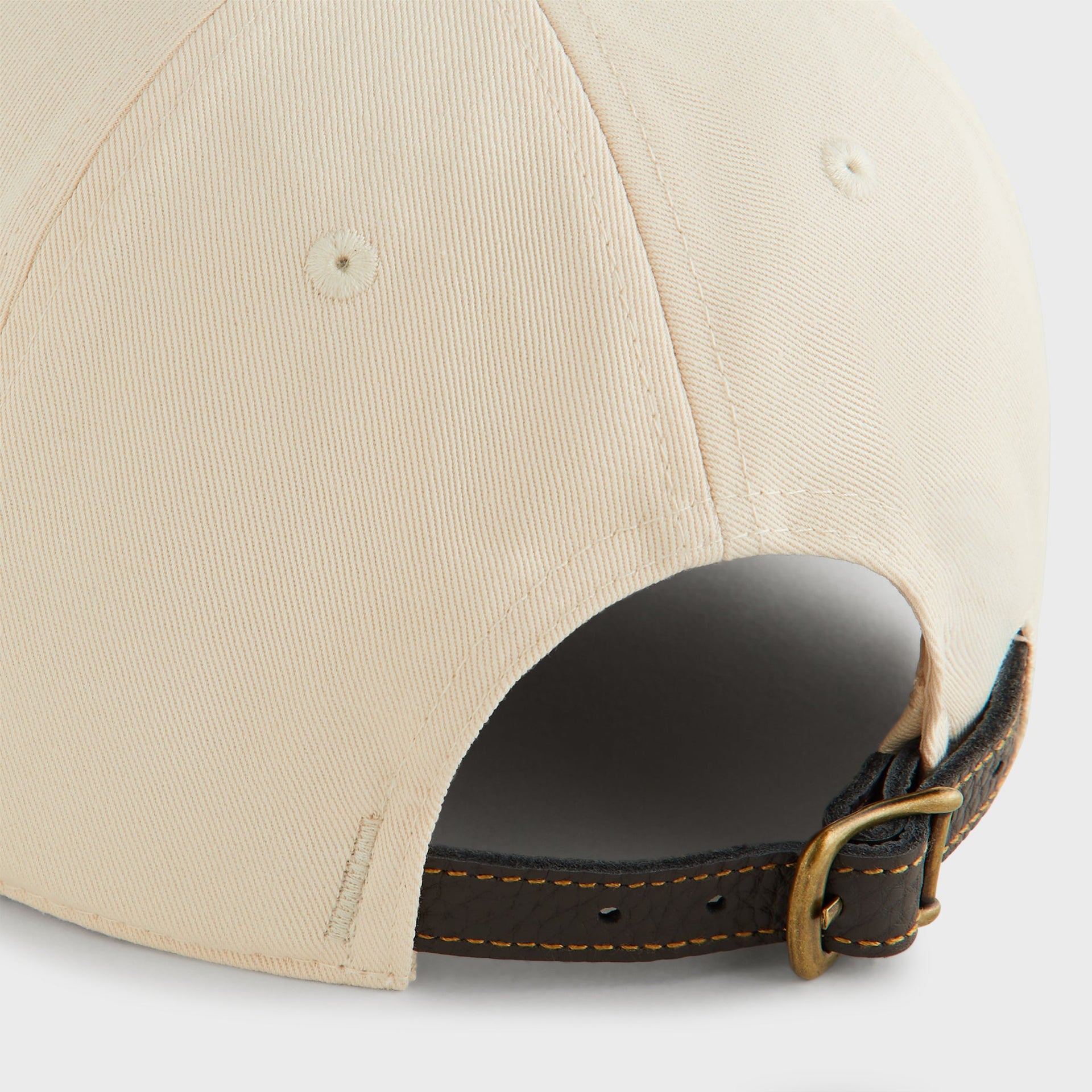 Kith Two-Tone Suede Brim Aaron Classic Cap - Black