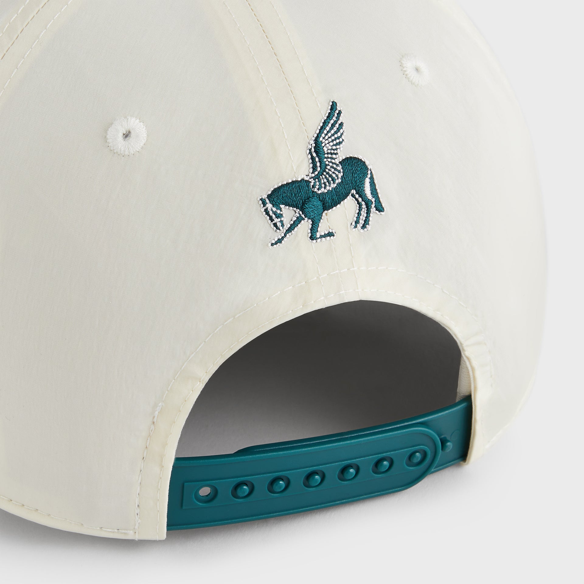 Kith Two-Tone Wrinkle Nylon Bay Low Pinch Crown Cap - Chronicle