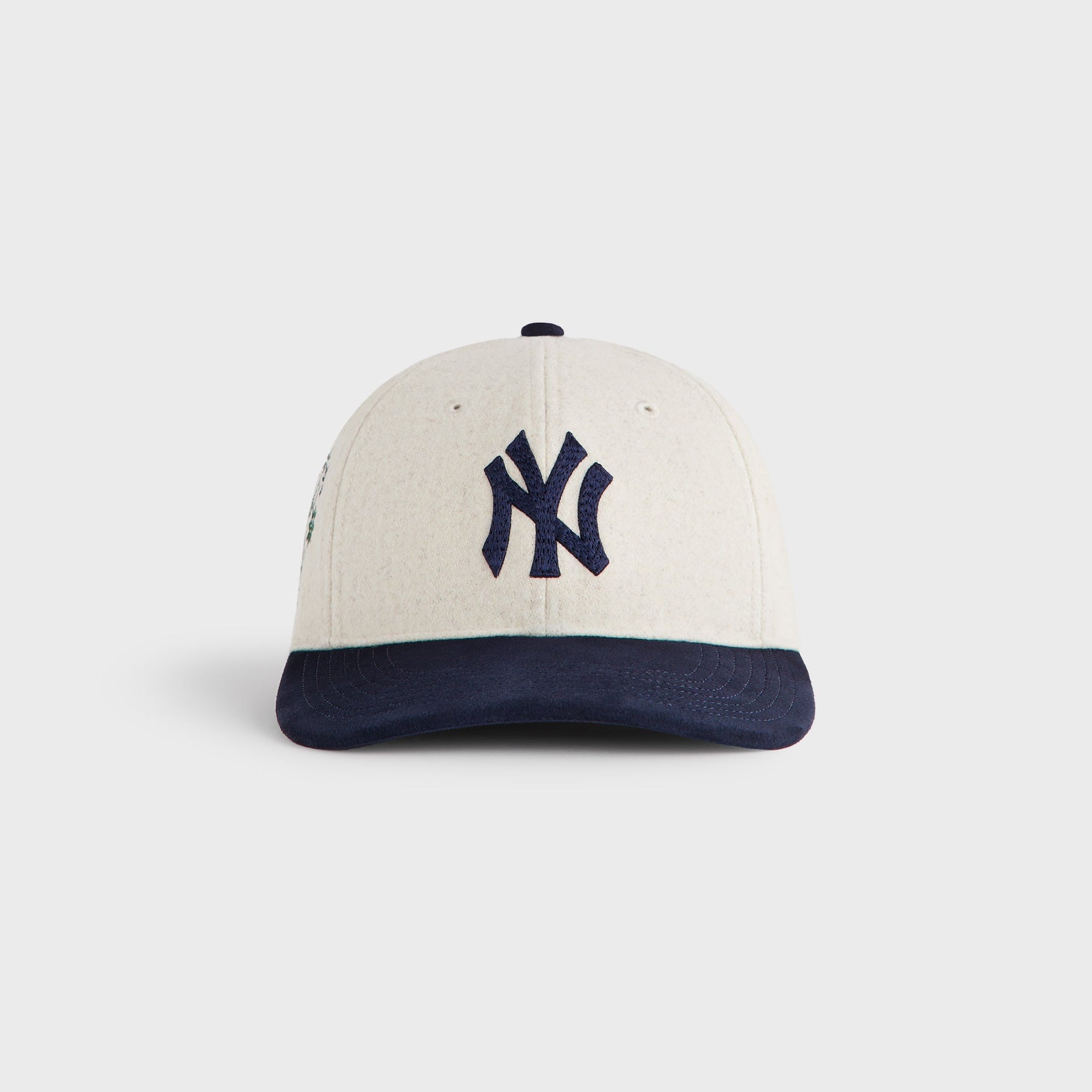 Kith & New Era for the New York Yankees Two-Tone Heavy Twill Franchise LS Cap - Sandrift