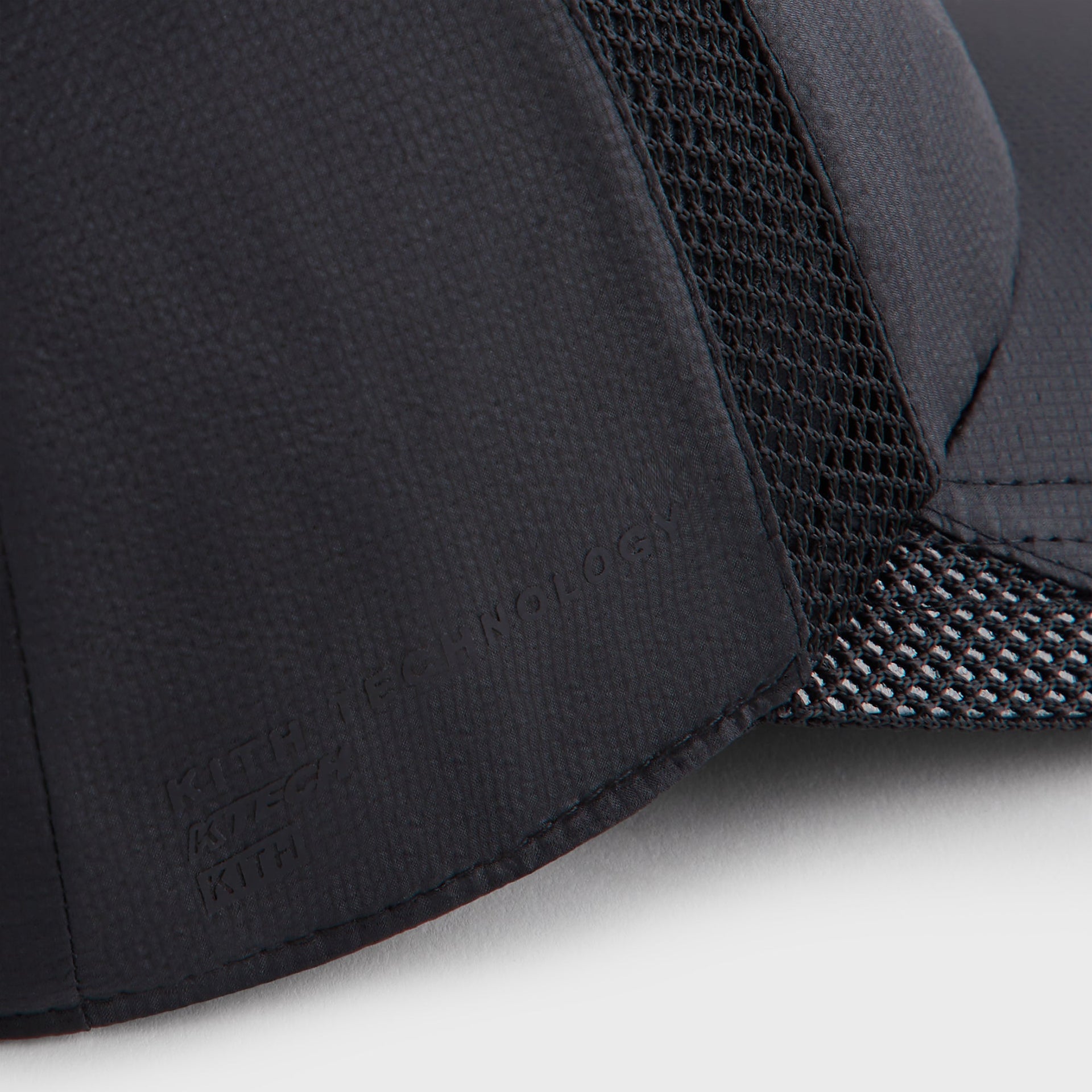 Kith Two-Tone Nylon Ripstop Aaron Classic Cap - Black