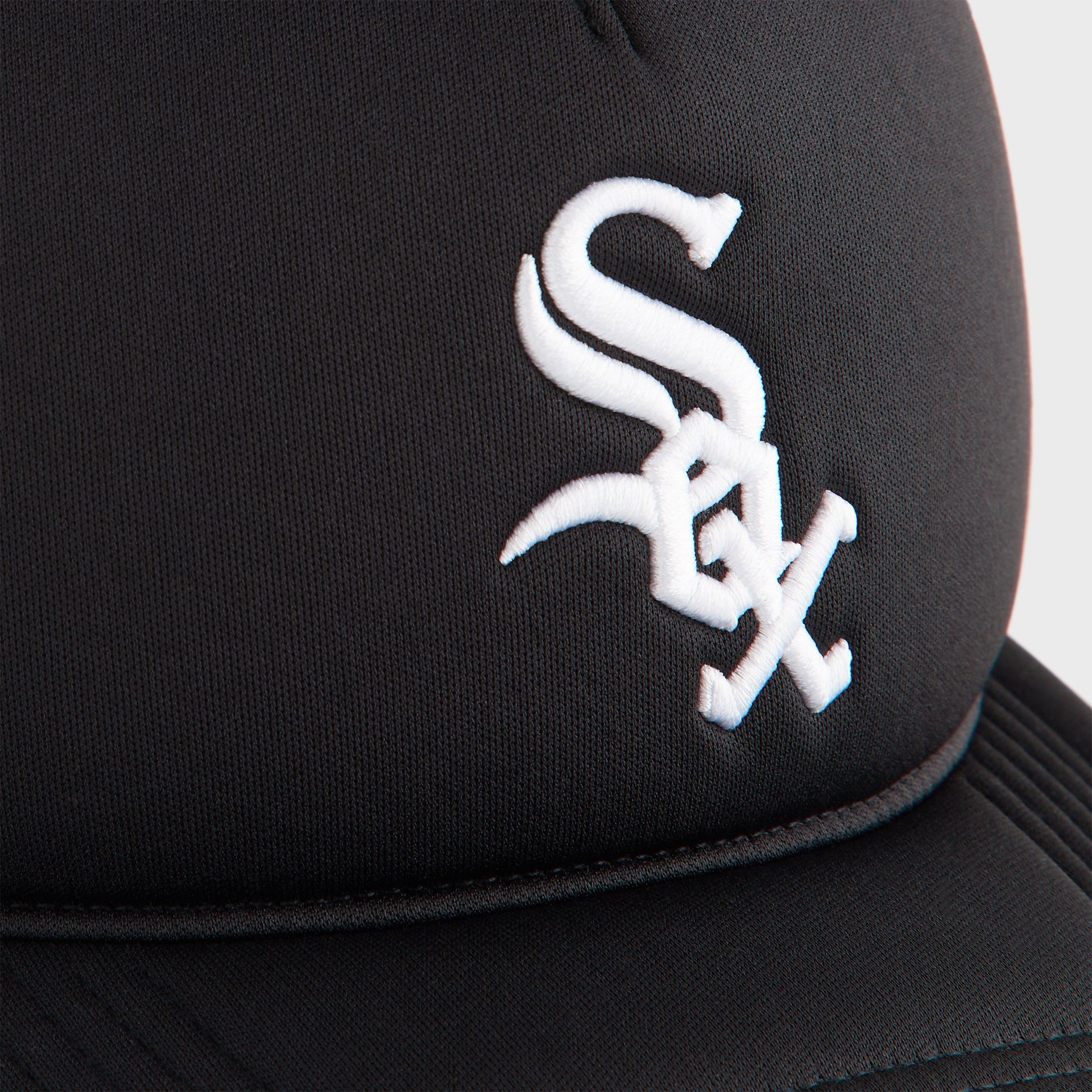 Kith & '47 for the Chicago White Sox Hitch Snapback Trucker Hat - Black