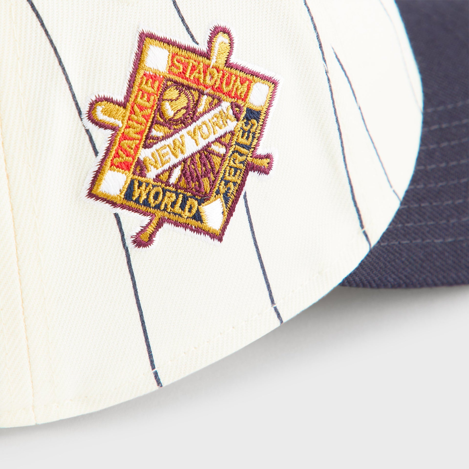 Kith & New Era for the New York Yankees Stripe 9FORTY MCrown A Frame Cap - Sandrift